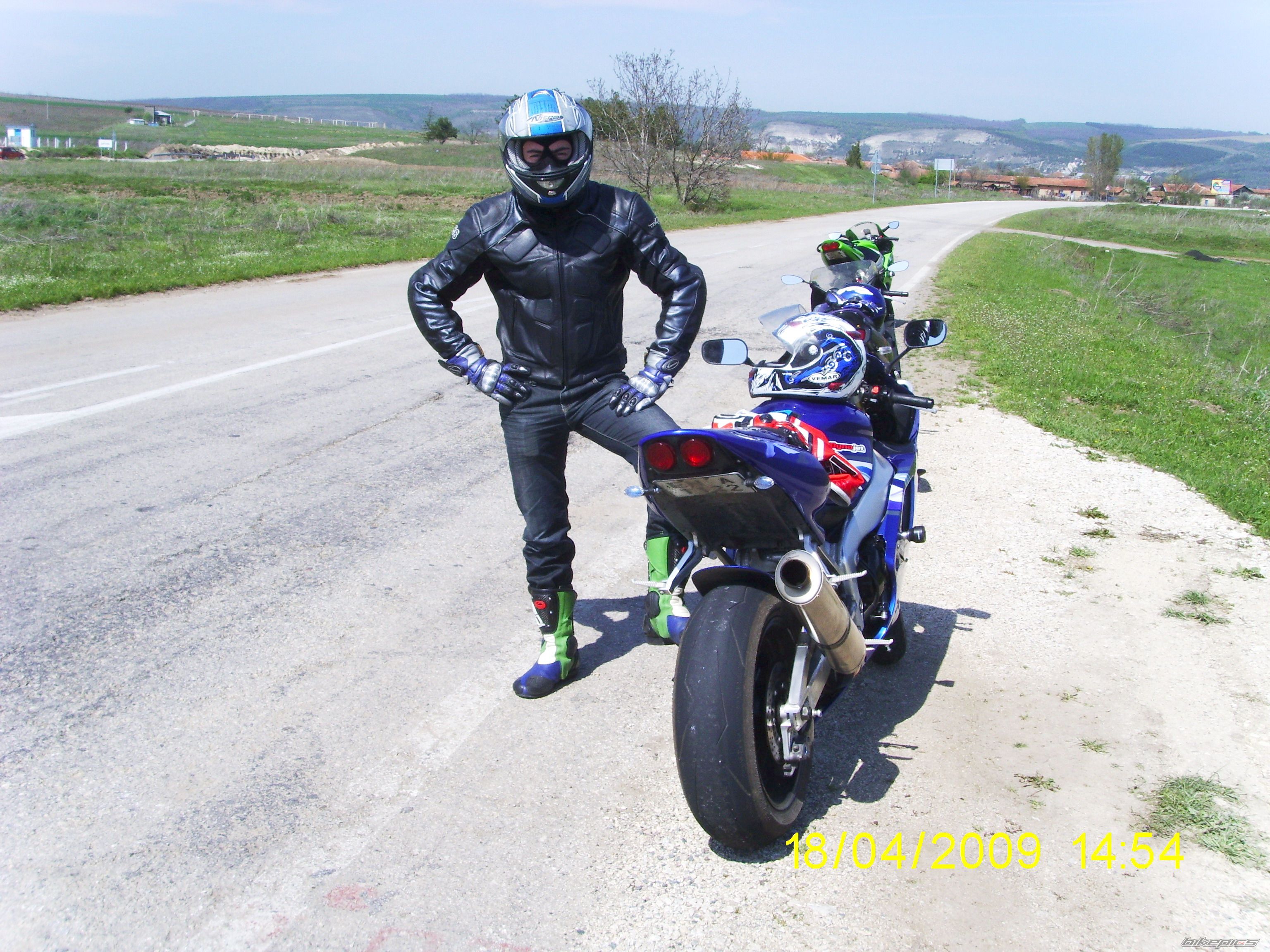 2000 YAMAHA YZF R1 | Picture 1643117 motorcycle photo