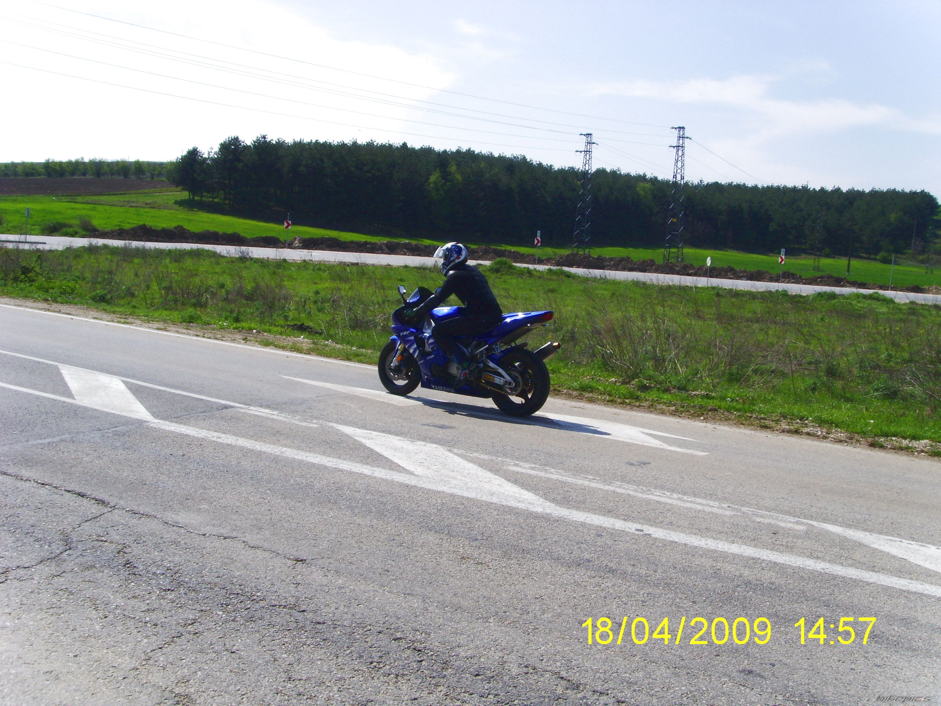 2000 YAMAHA YZF R1 | Picture 1643122 motorcycle photo