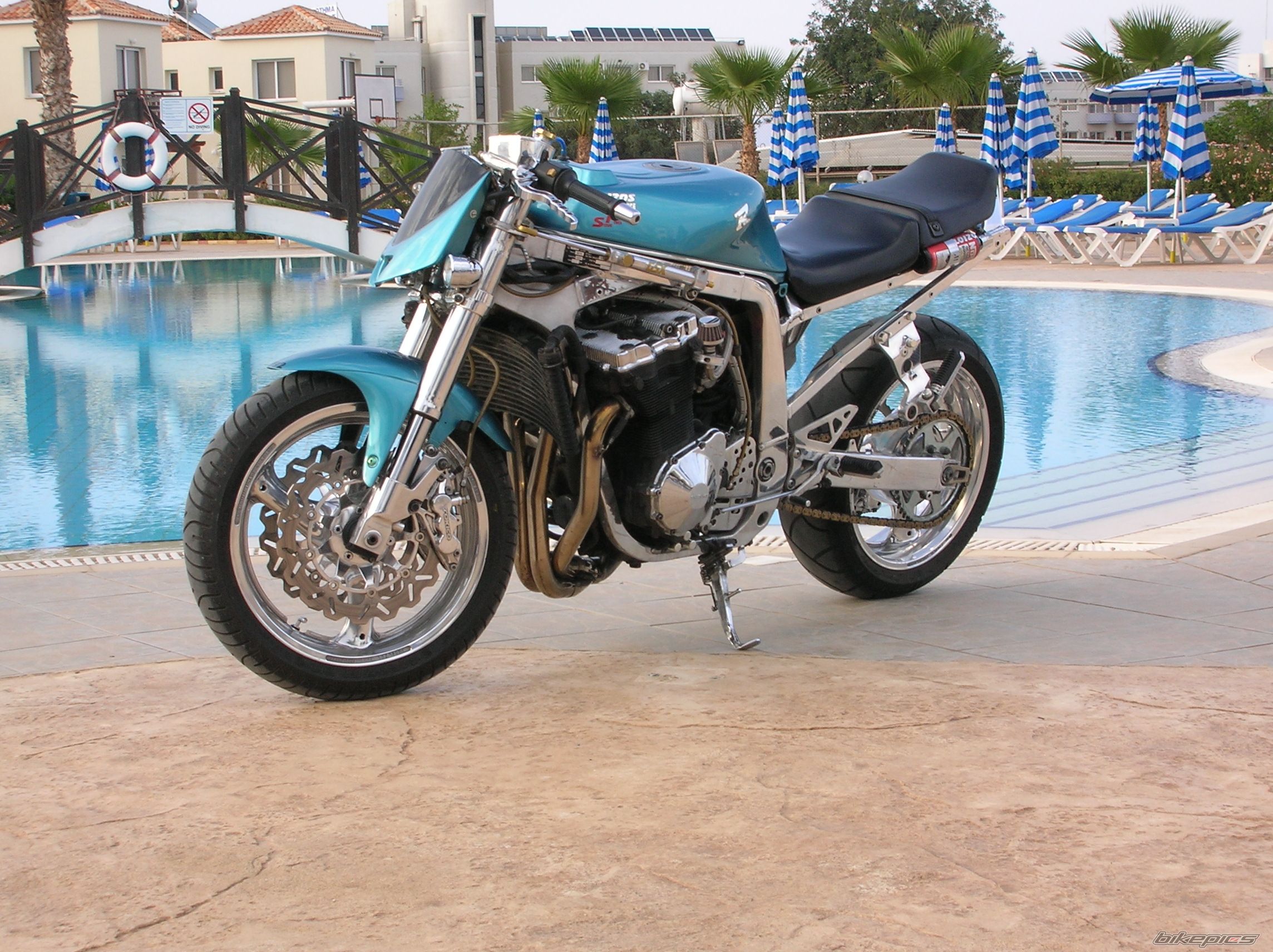 1992 SUZUKI GSX R 1100 | Picture 1645154 motorcycle photo