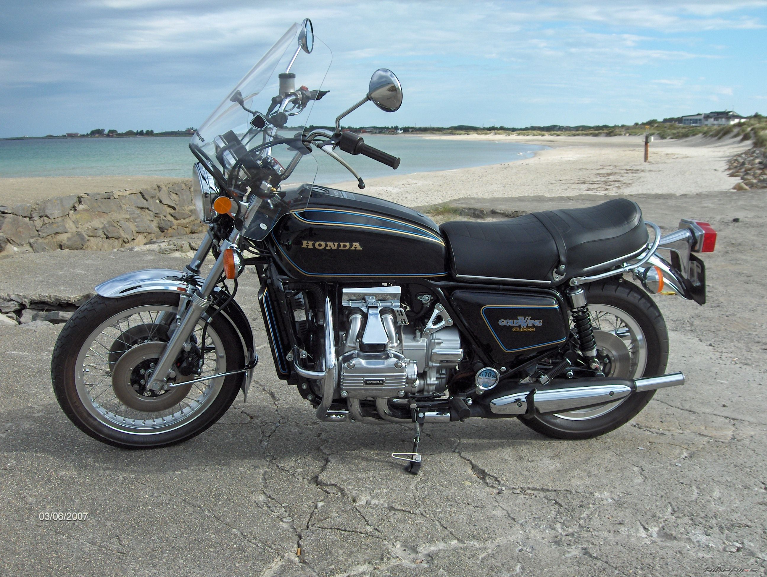 1977 HONDA GOLDWING | Picture 1645566 motorcycle photo