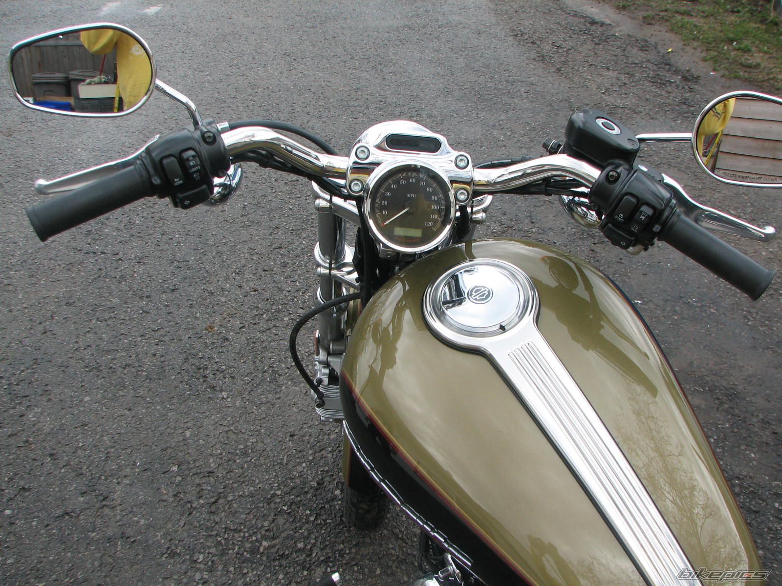 2007 HARLEY DAVIDSON XL 1200 C | Picture 1646500 motorcycle photo