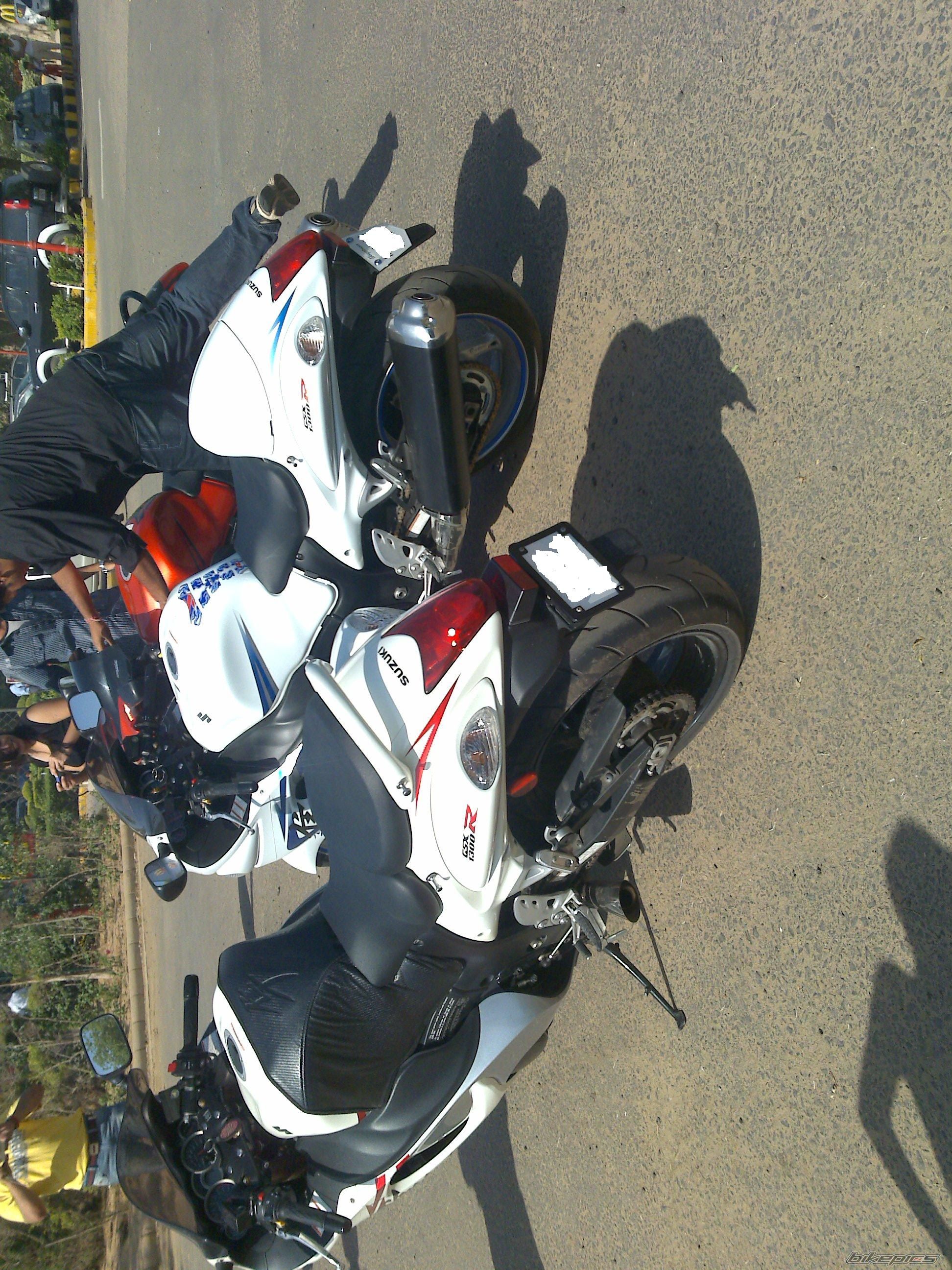 2009 SUZUKI HAYABUSA | Picture 1646880 motorcycle photo