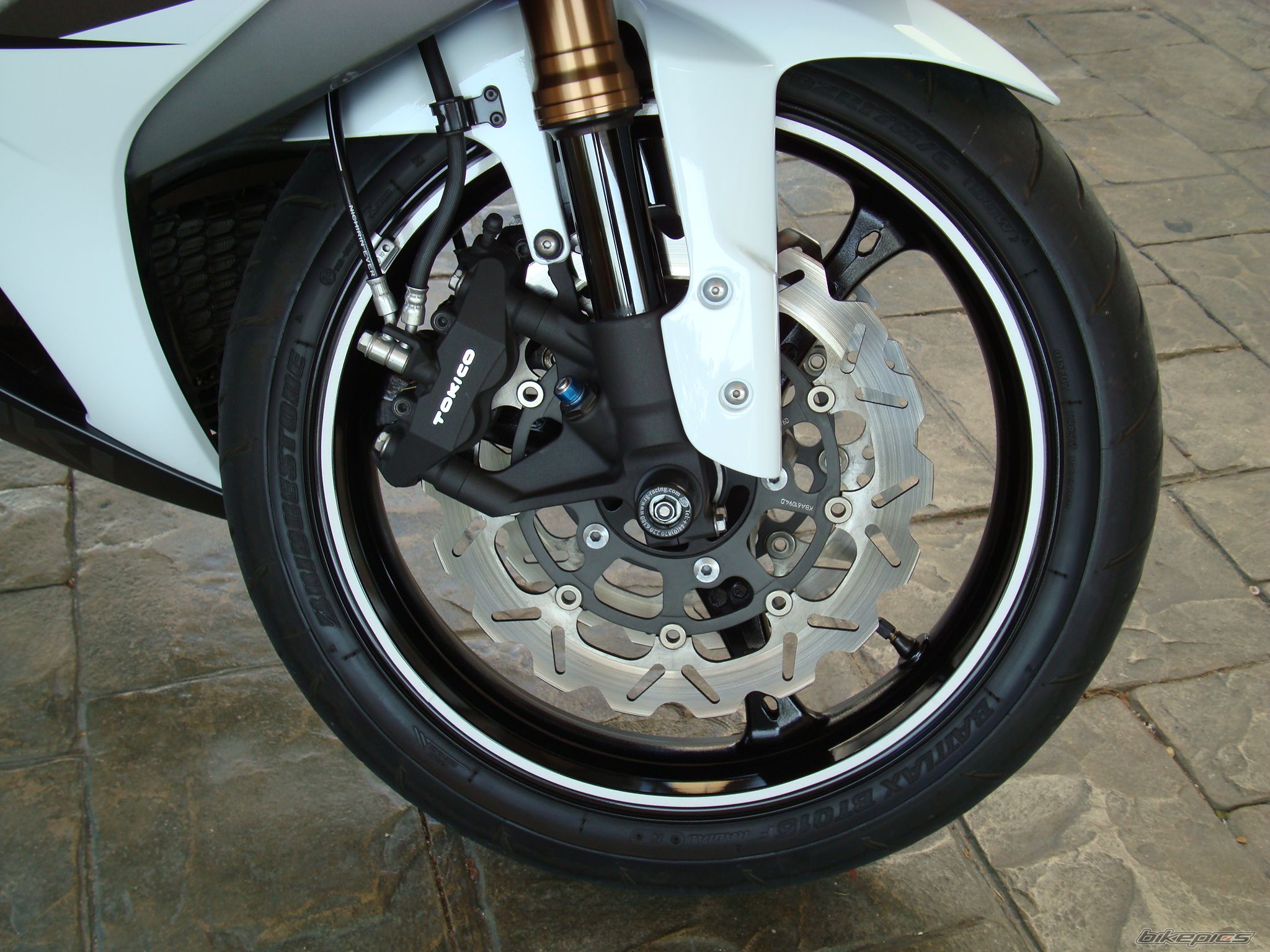 2008 SUZUKI GSX R 1000 | Picture 1647328 motorcycle photo