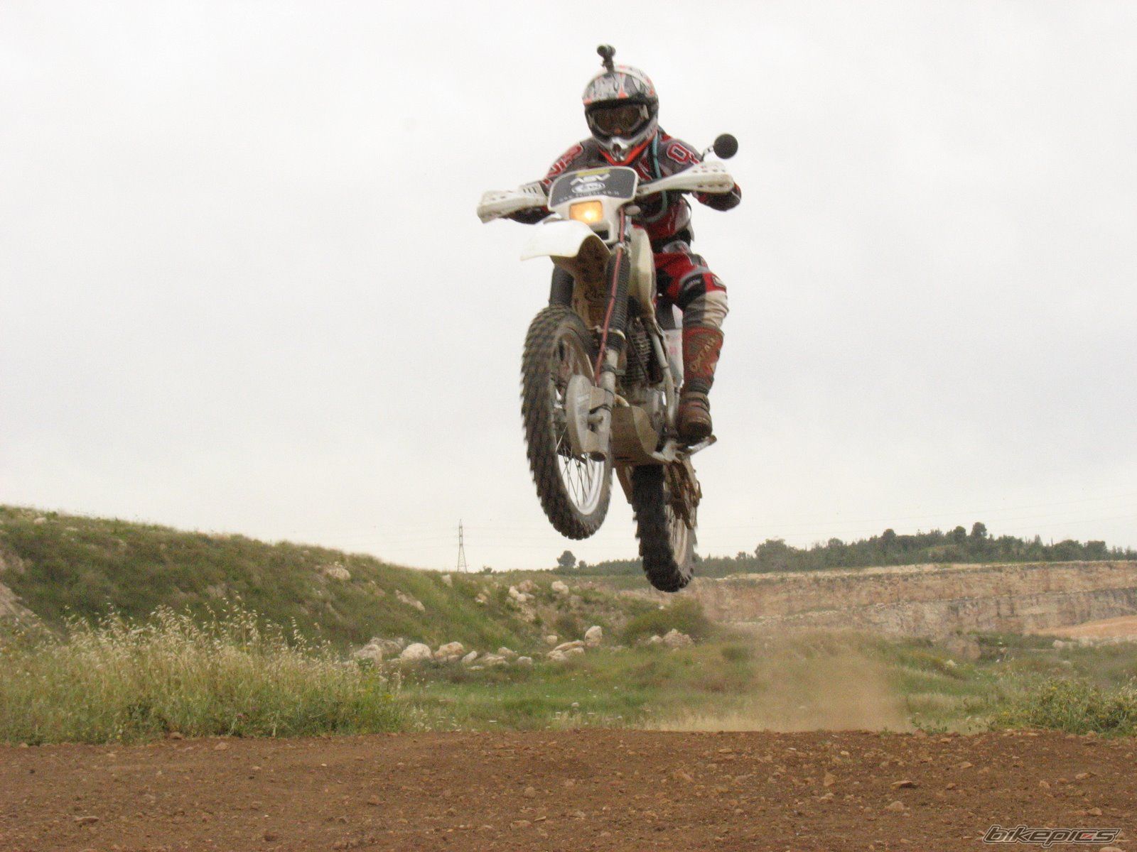2009 HONDA XR 600 | Picture 1648567 motorcycle photo