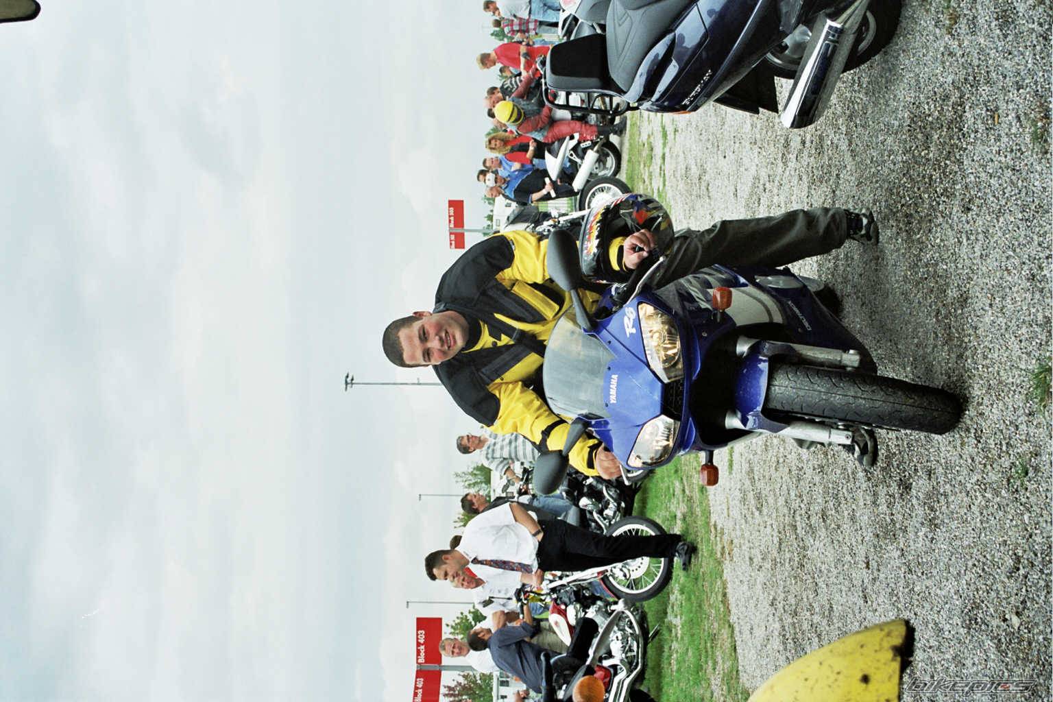2000 YAMAHA YZF R6 | Picture 16491 motorcycle photo