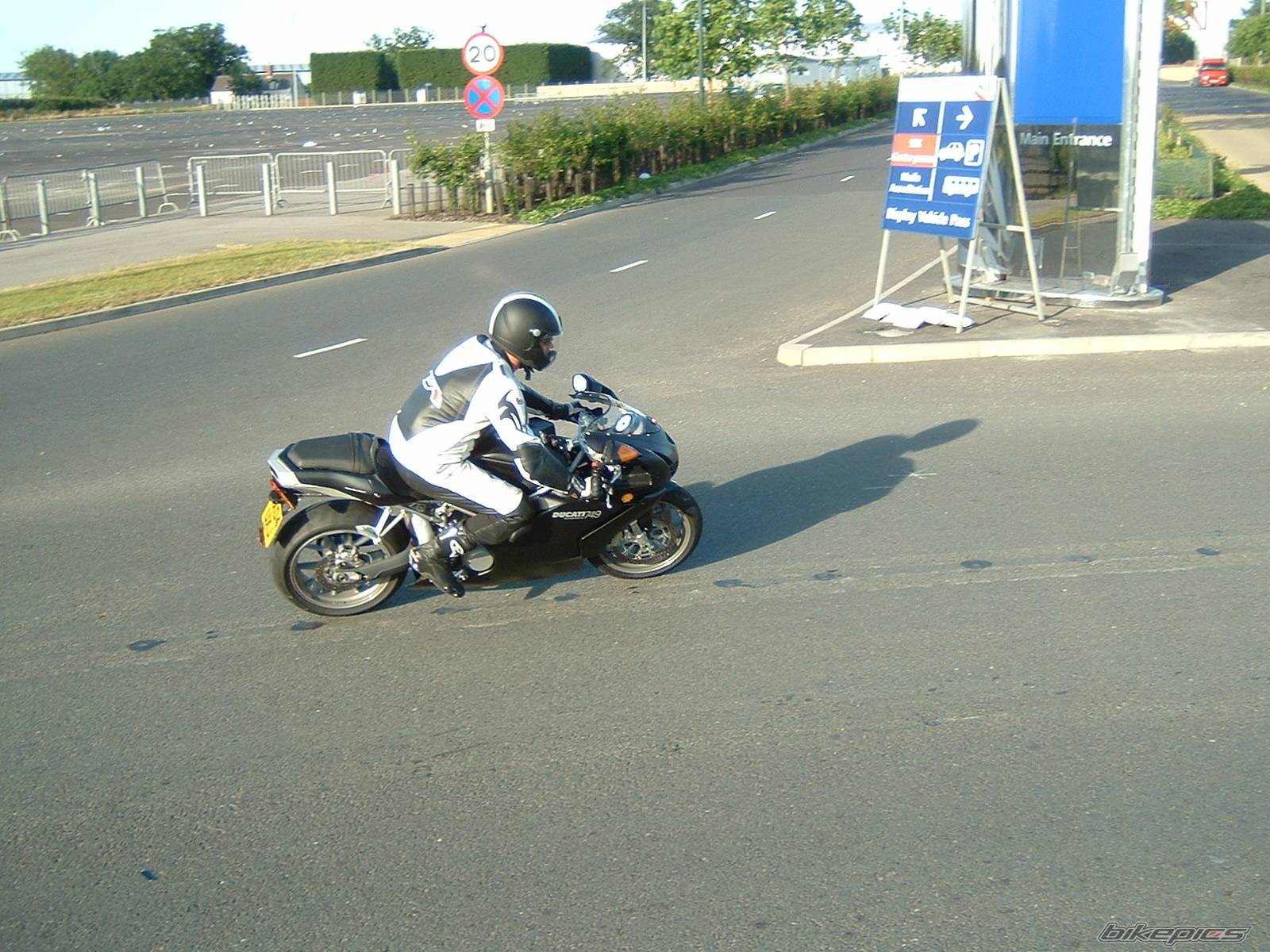 2004 DUCATI 749 | Picture 165028 motorcycle photo