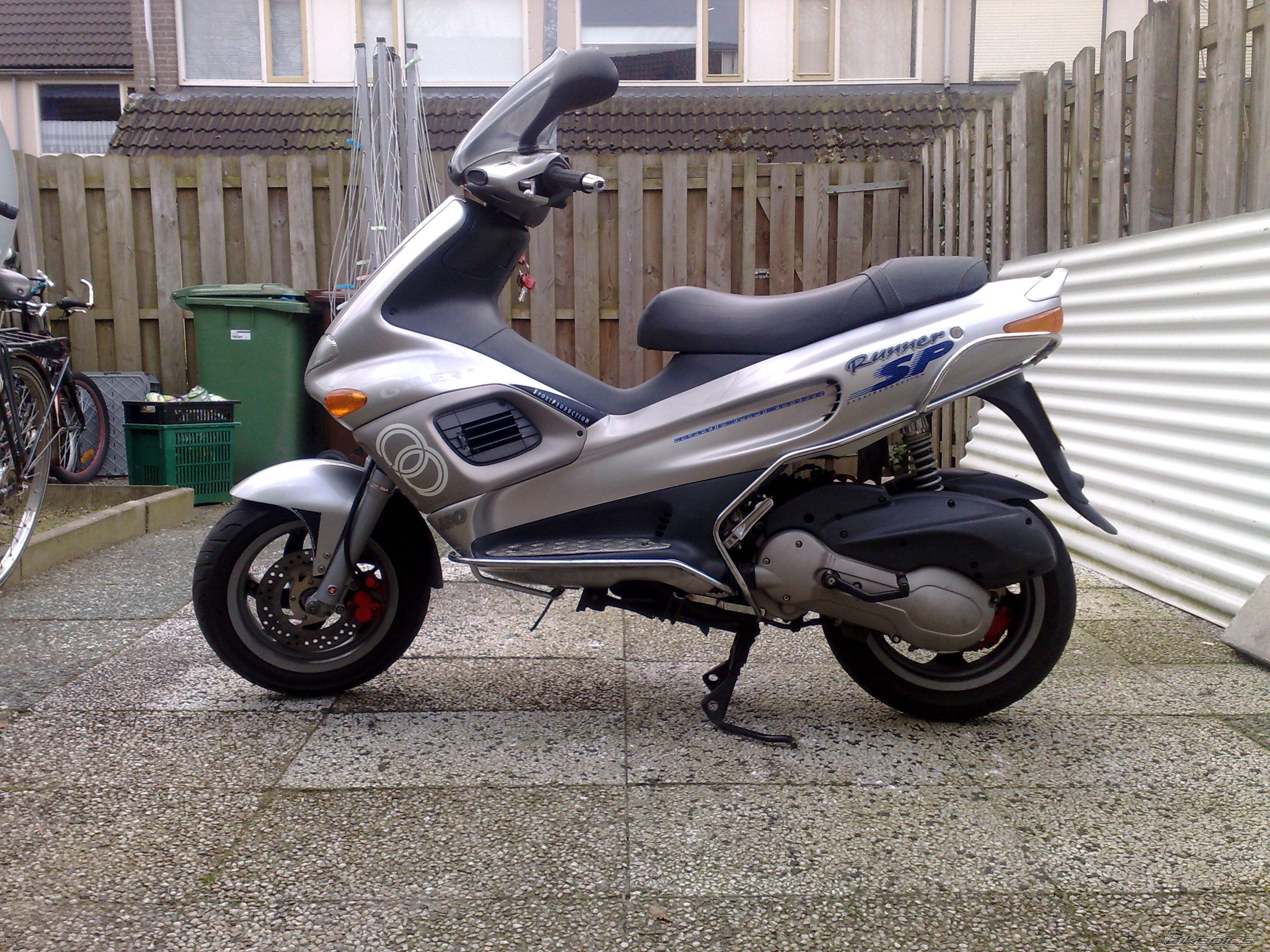 2009 GILERA RUNNER 180 SP | Picture 1650546 motorcycle photo