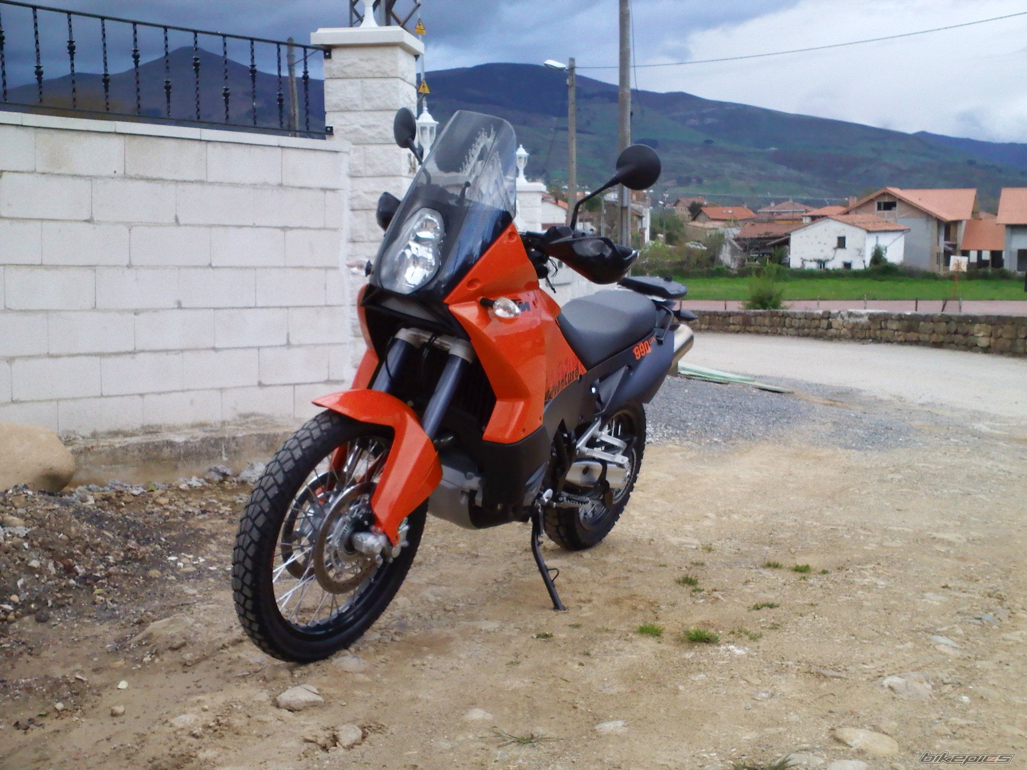 2009 KTM 990 ADVENTURE S | Picture 1651299 motorcycle photo