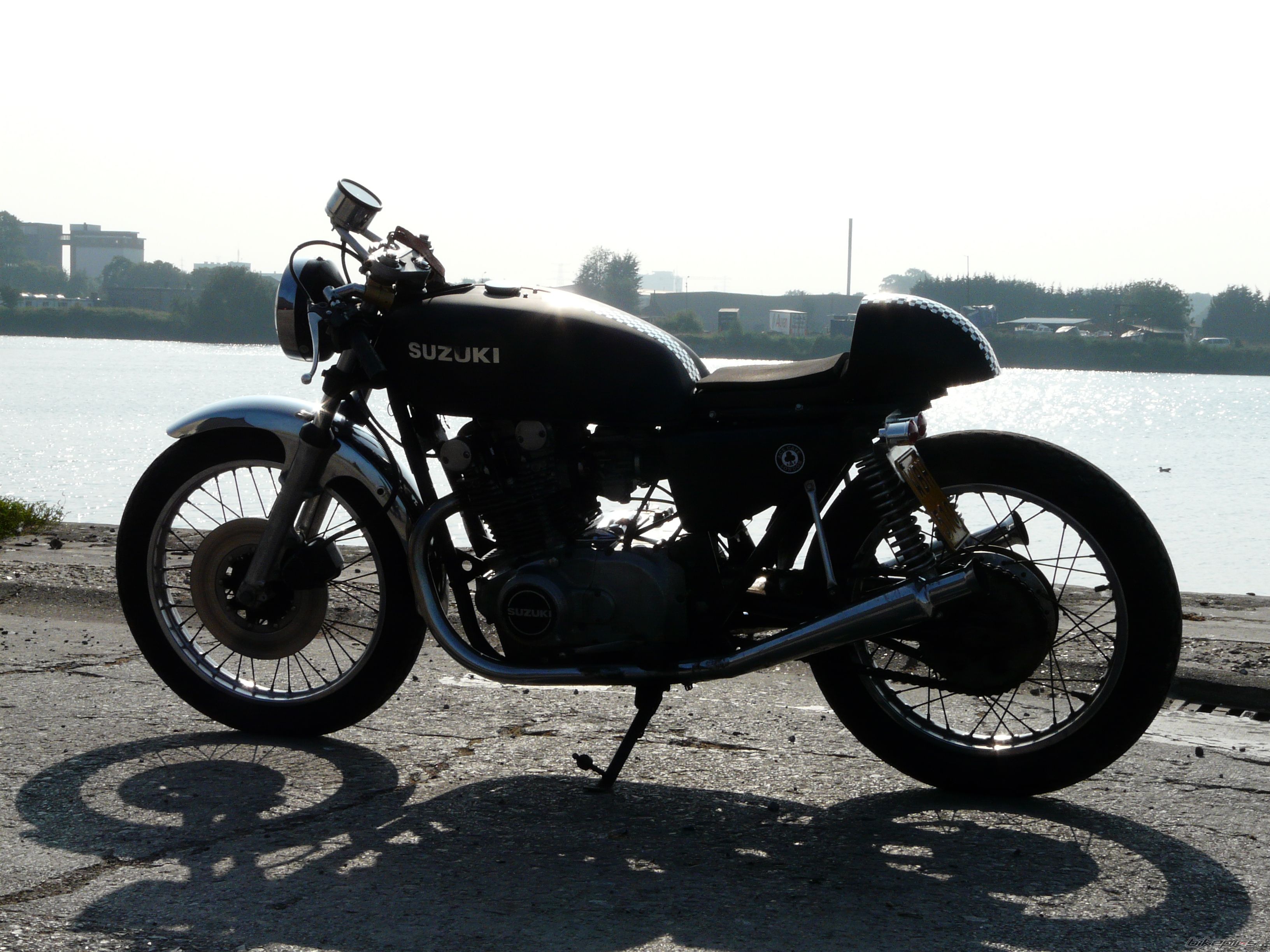 1977 SUZUKI GS 400 | Picture 1651340 motorcycle photo