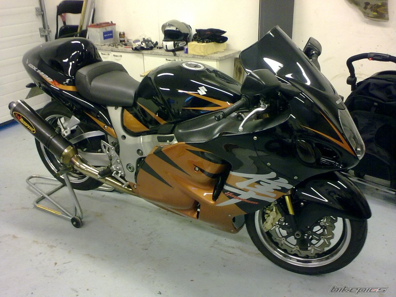 2001 SUZUKI HAYABUSA | Picture 1652149 motorcycle photo