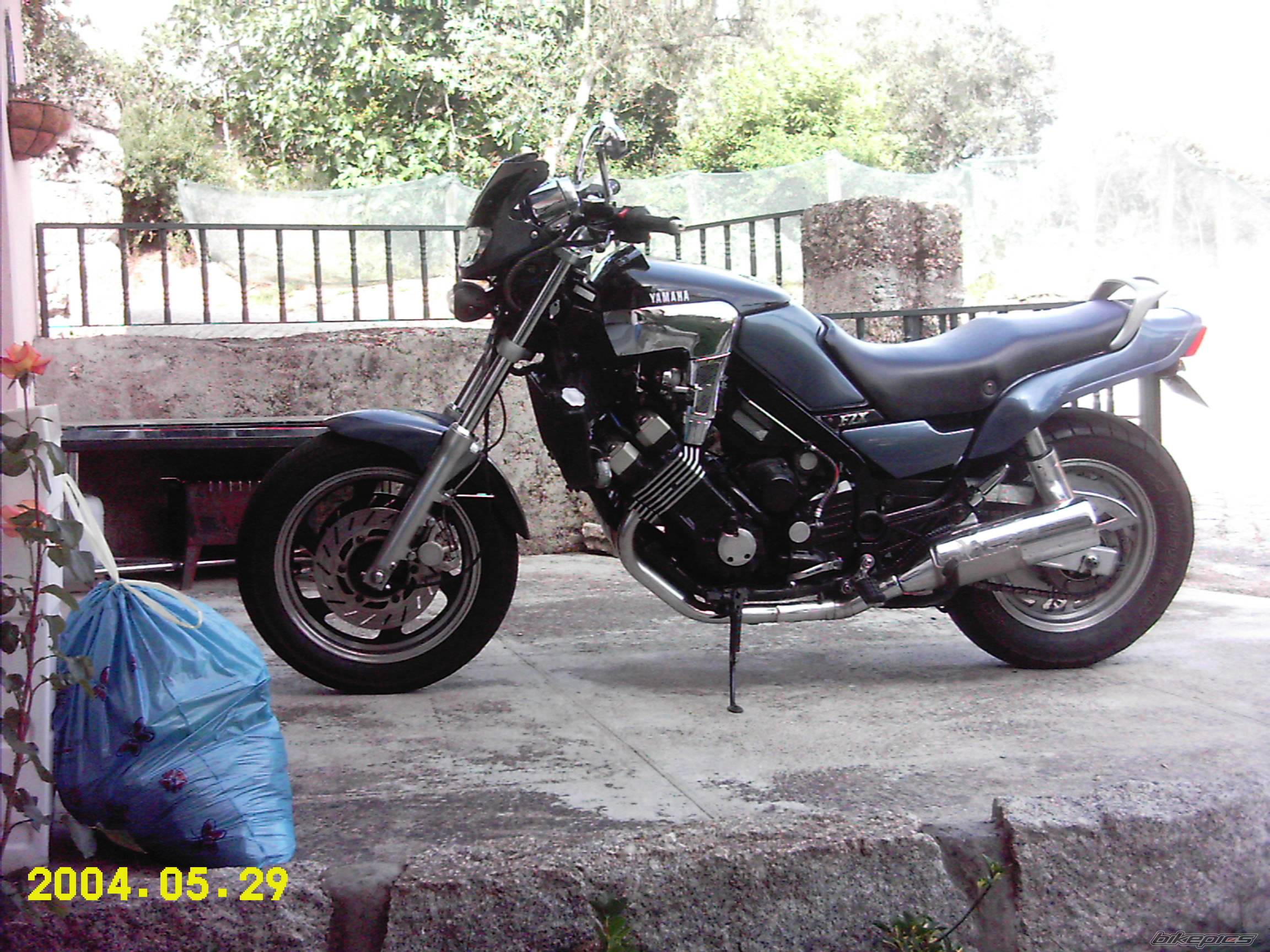 1992 YAMAHA FZX 750 | Picture 165286 motorcycle photo