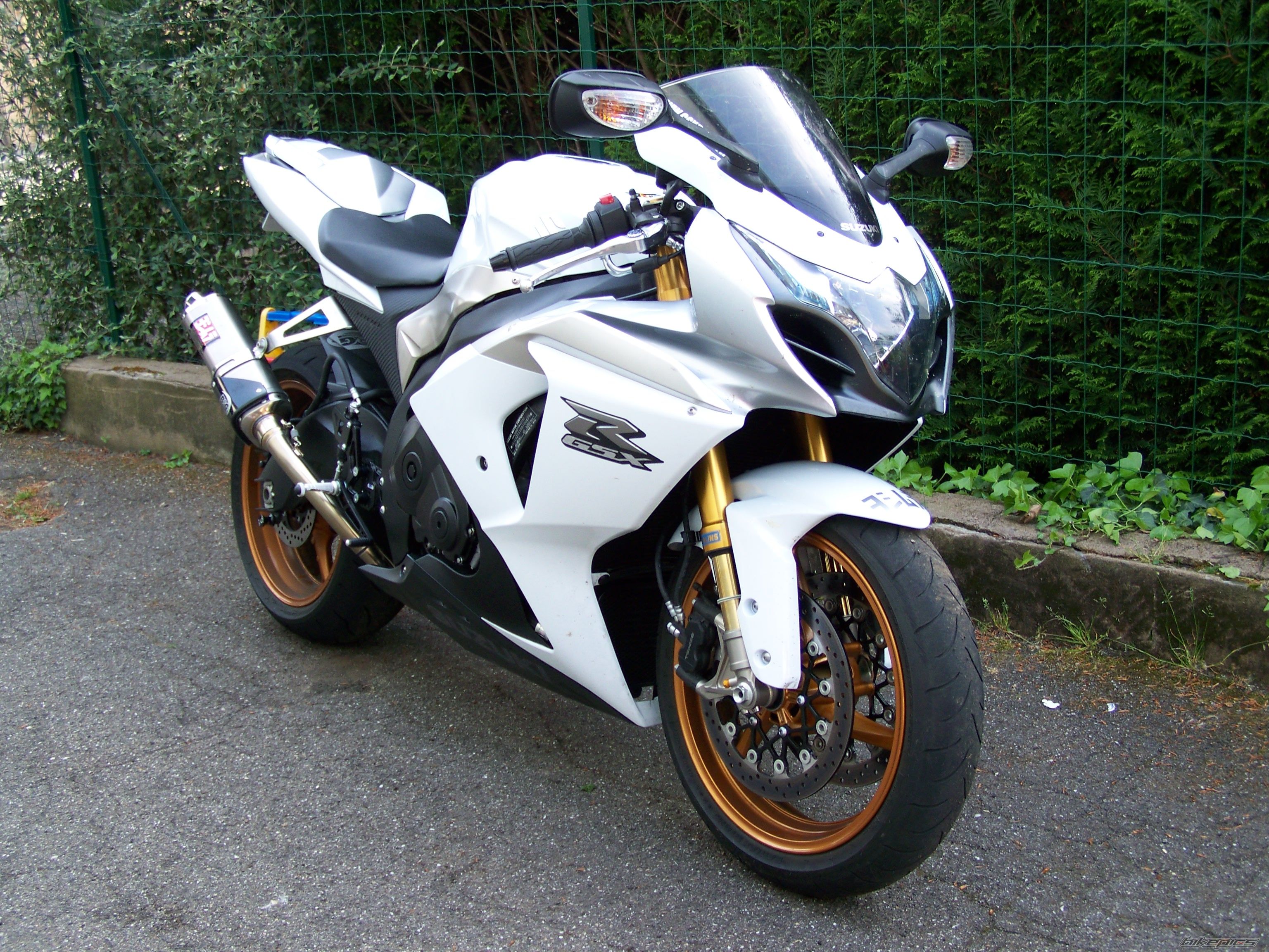 2009 SUZUKI GSX R 1000 | Picture 1653326 motorcycle photo