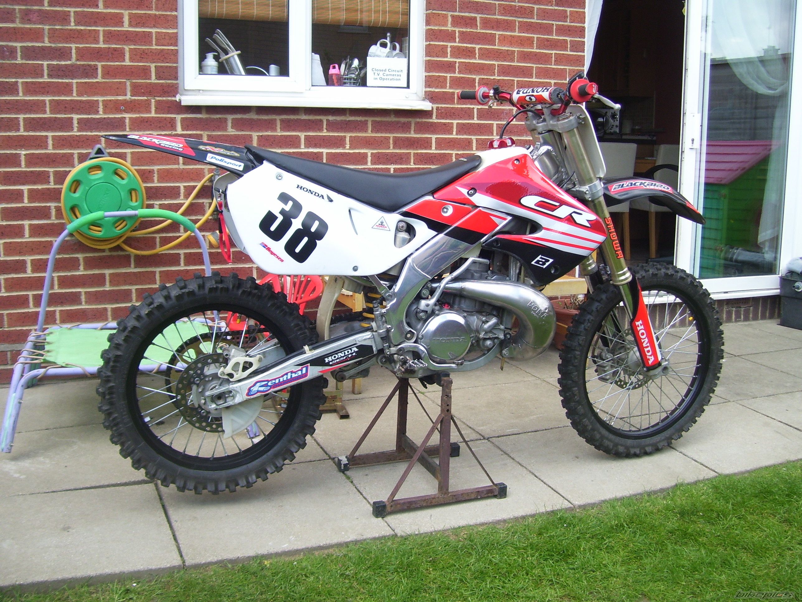 1999 HONDA CR 250 | Picture 1653761 motorcycle photo