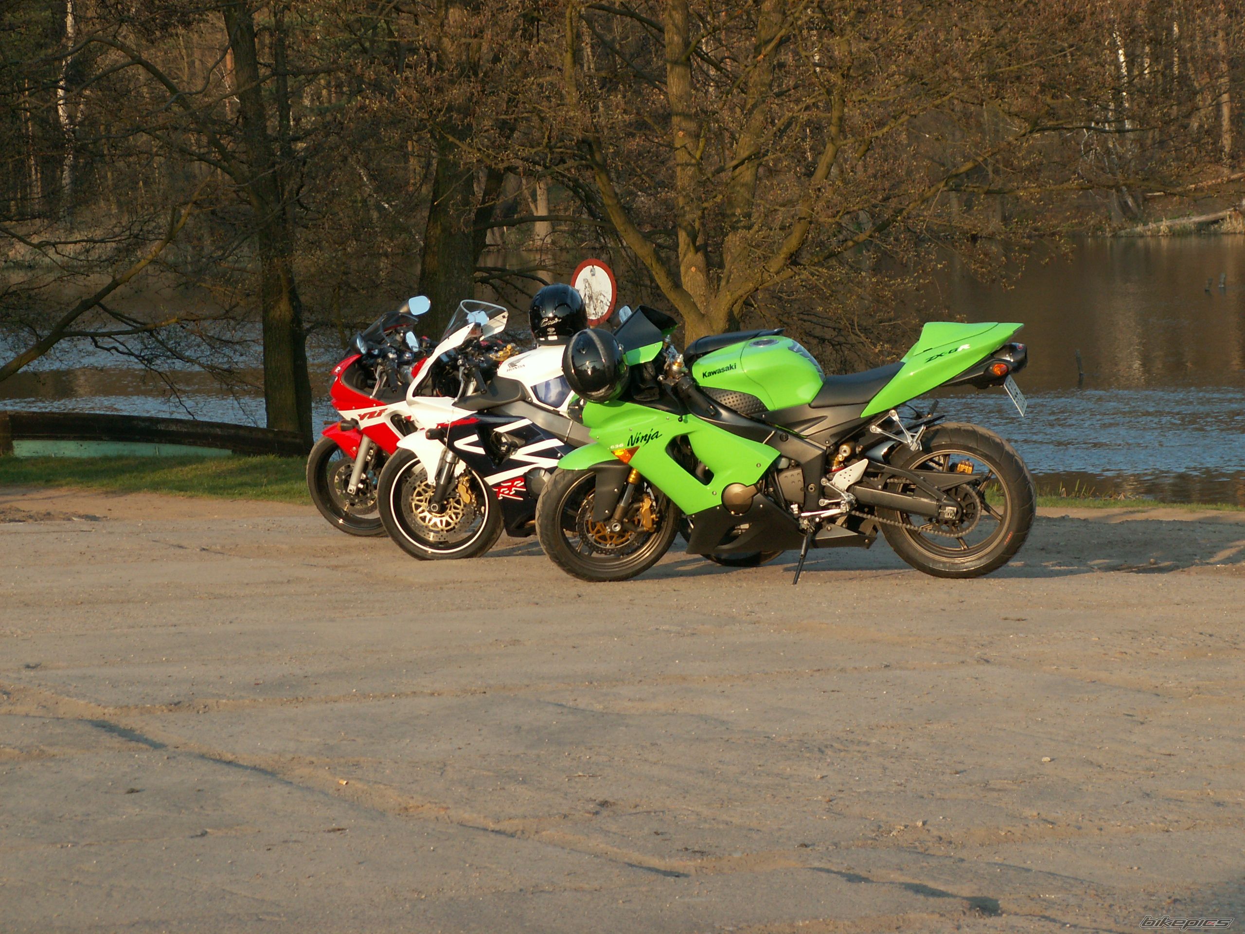 2006 KAWASAKI ZX 6R | Picture 1656462 motorcycle photo