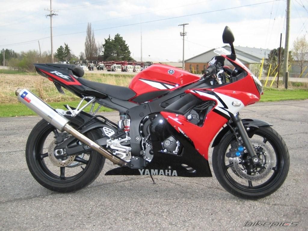 2004 YAMAHA FZR 600 | Picture 1657015 motorcycle photo