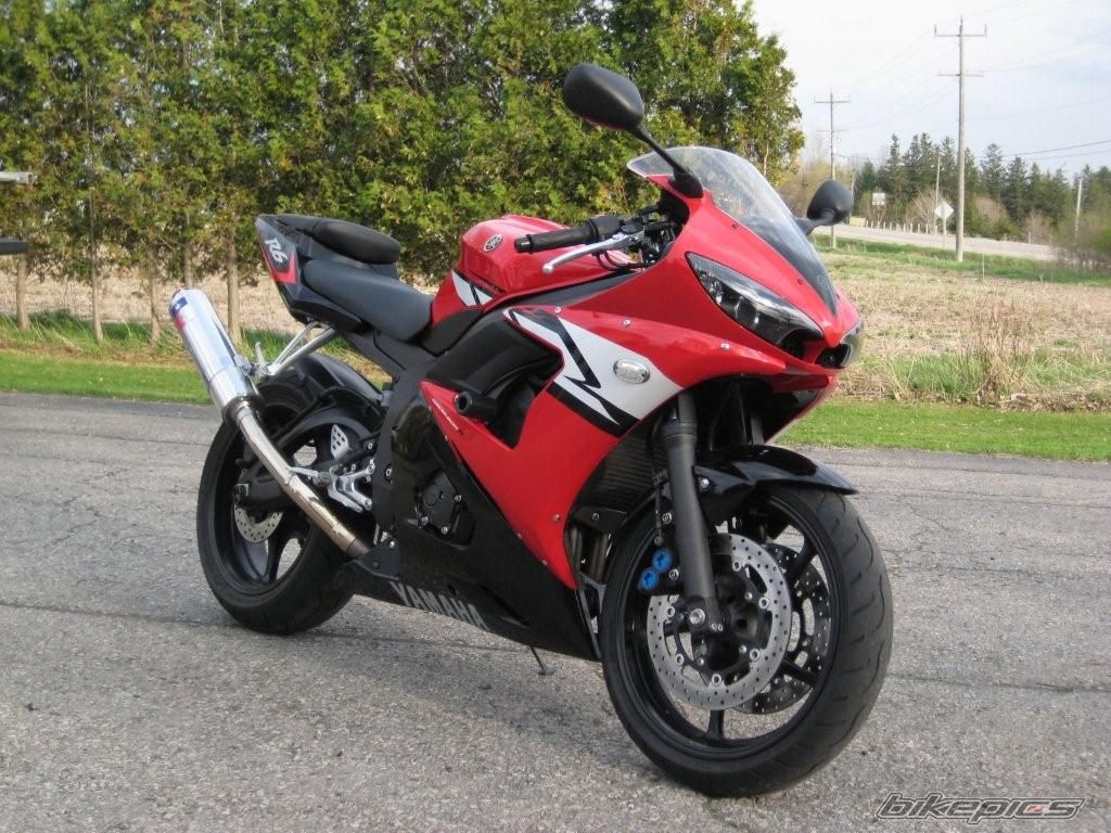 2004 YAMAHA FZR 600 | Picture 1657017 motorcycle photo