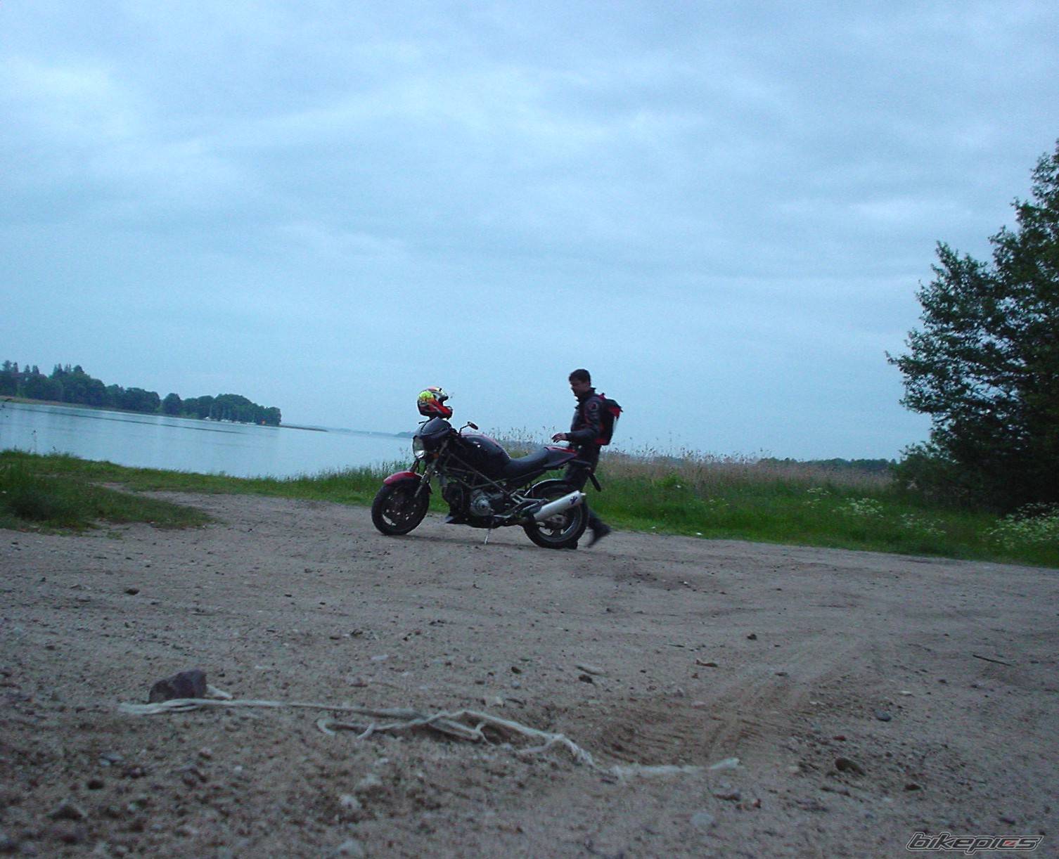 1998 DUCATI MONSTER 900 | Picture 165797 motorcycle photo