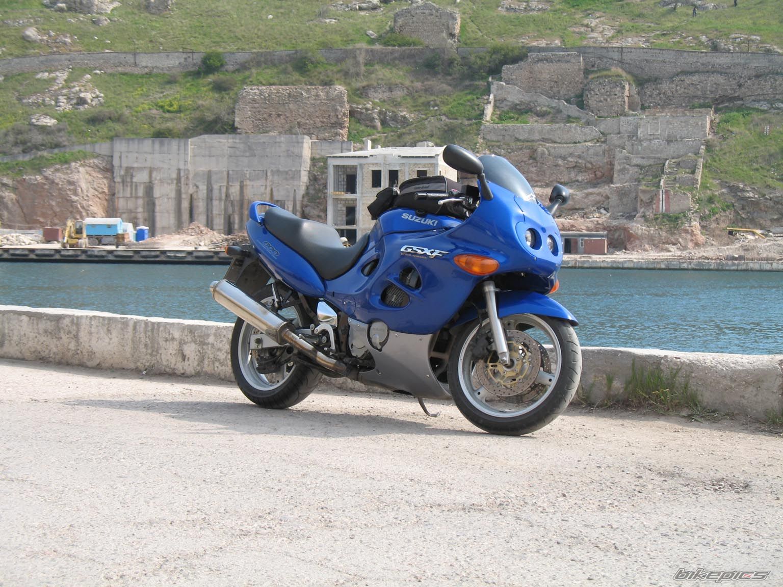 1998 SUZUKI GSX 600 | Picture 1658111 motorcycle photo