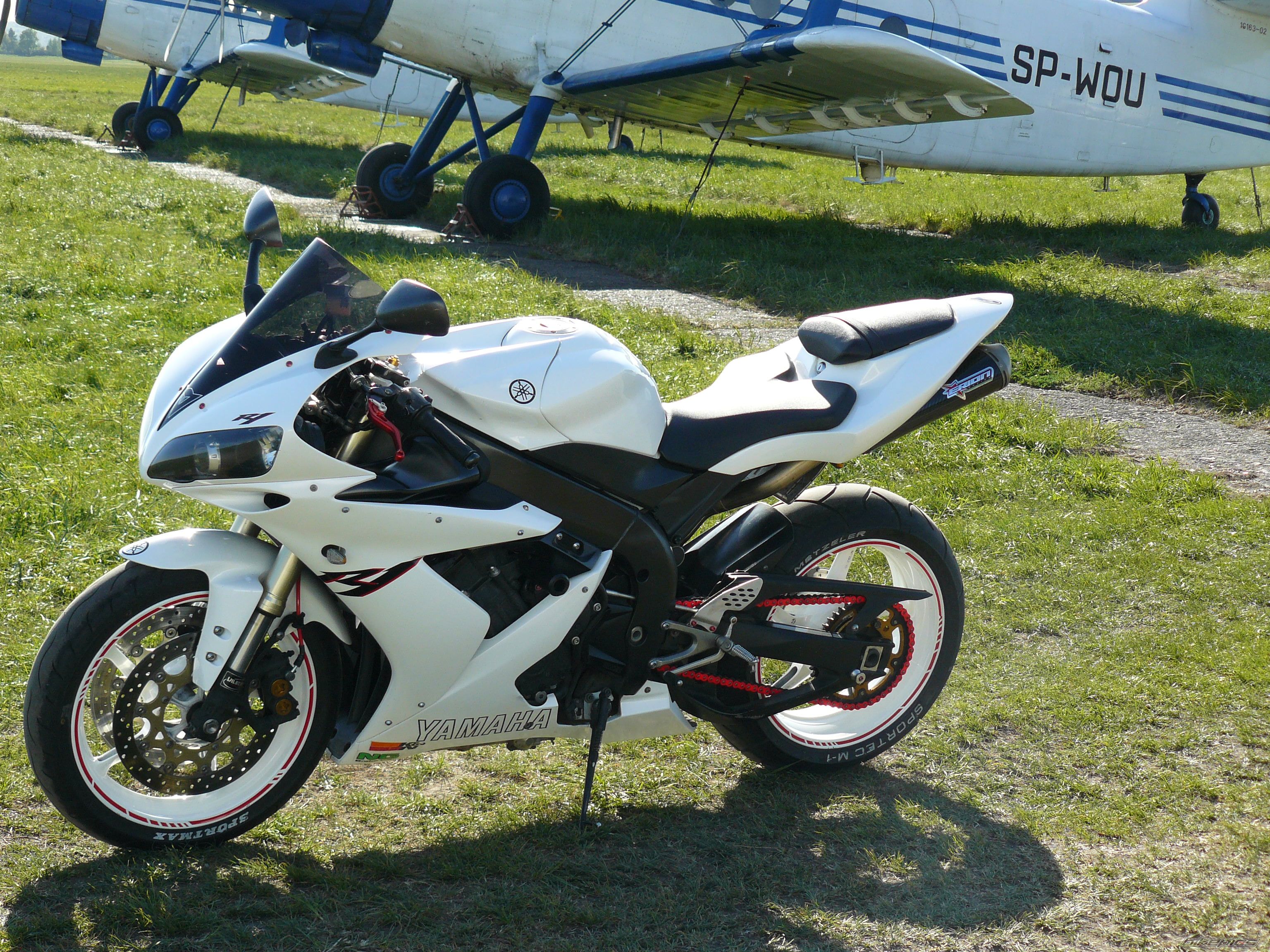 2006 YAMAHA YZF R1 | Picture 1660065 motorcycle photo