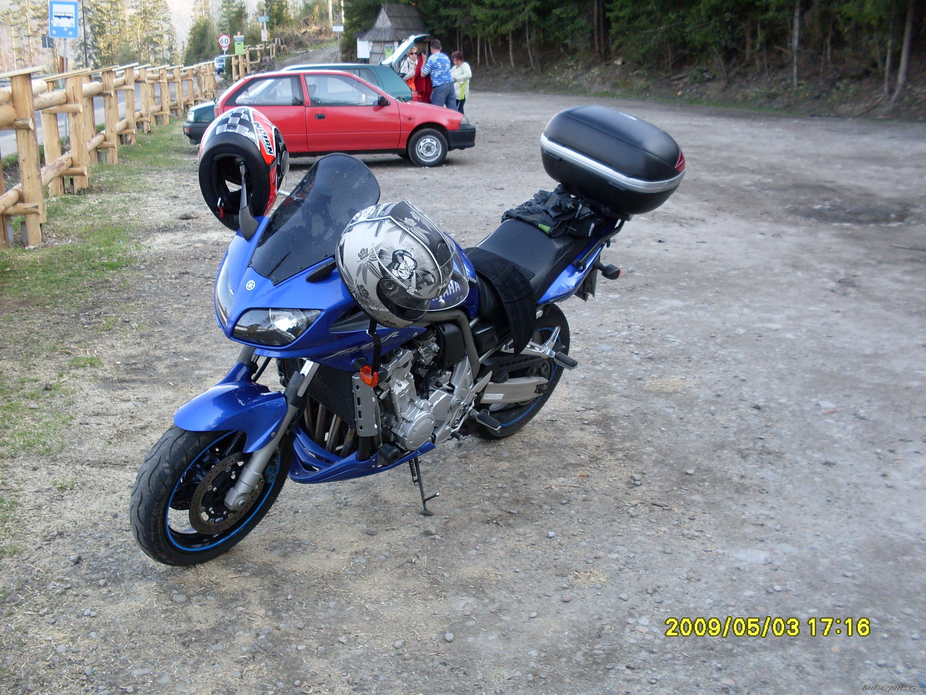 2001 YAMAHA FZS 1000 FAZER | Picture 1660067 motorcycle photo