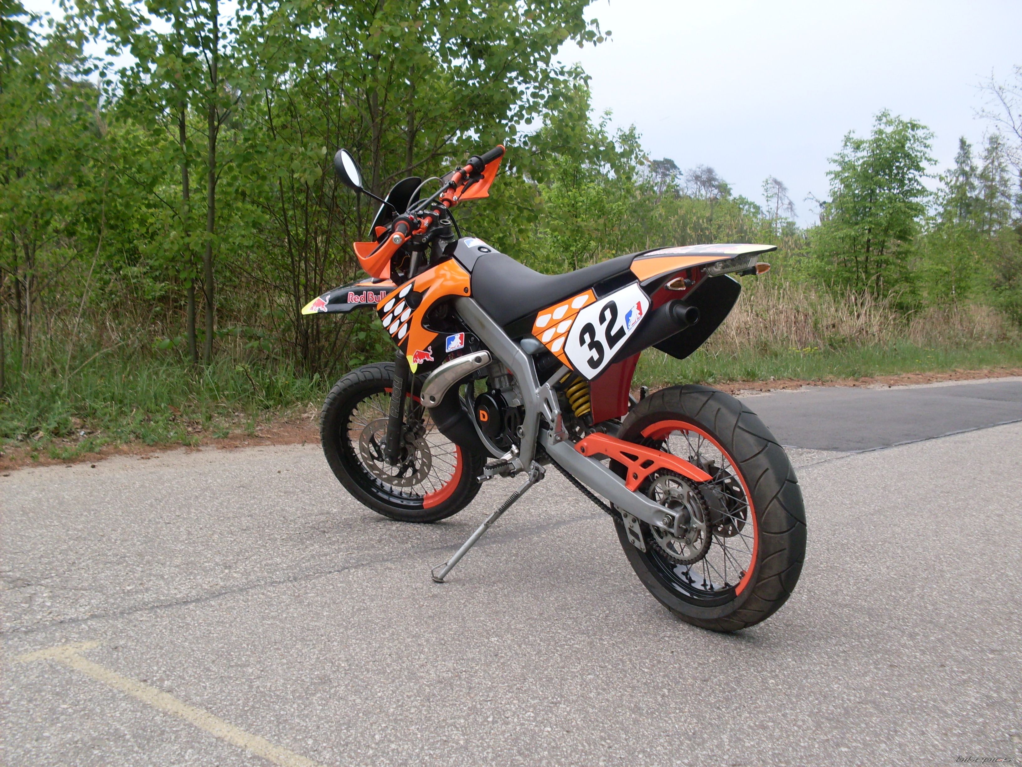 2004 DERBI SENDA XRACE SM 50 | Picture 1661116 motorcycle photo