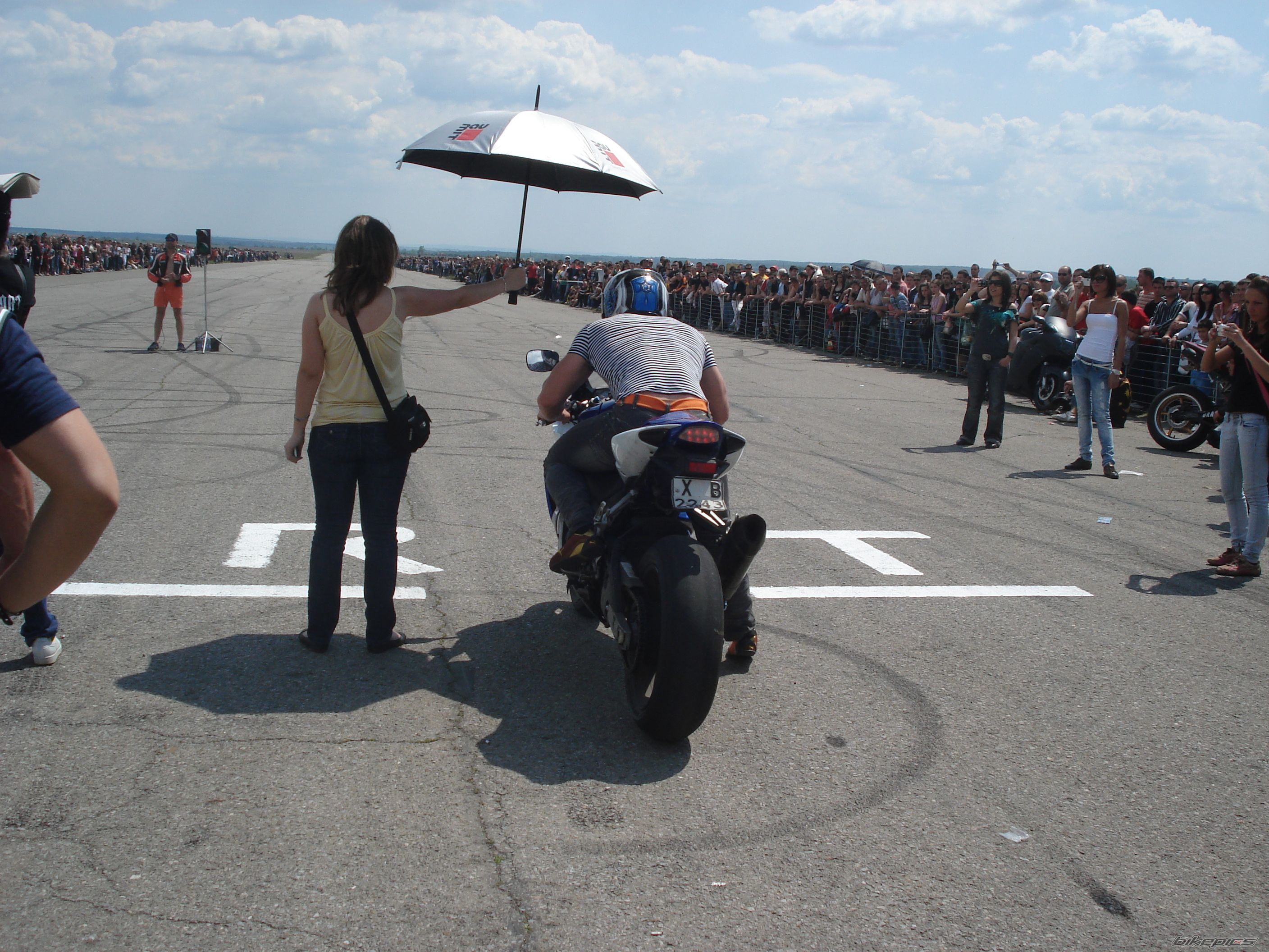 1993 HONDA CBR 600 | Picture 1662650 motorcycle photo