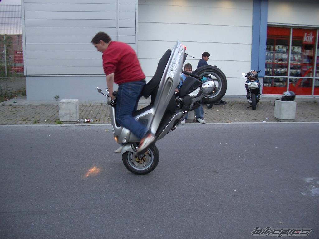 1996 PIAGGIO ZIP | Picture 166280 motorcycle photo