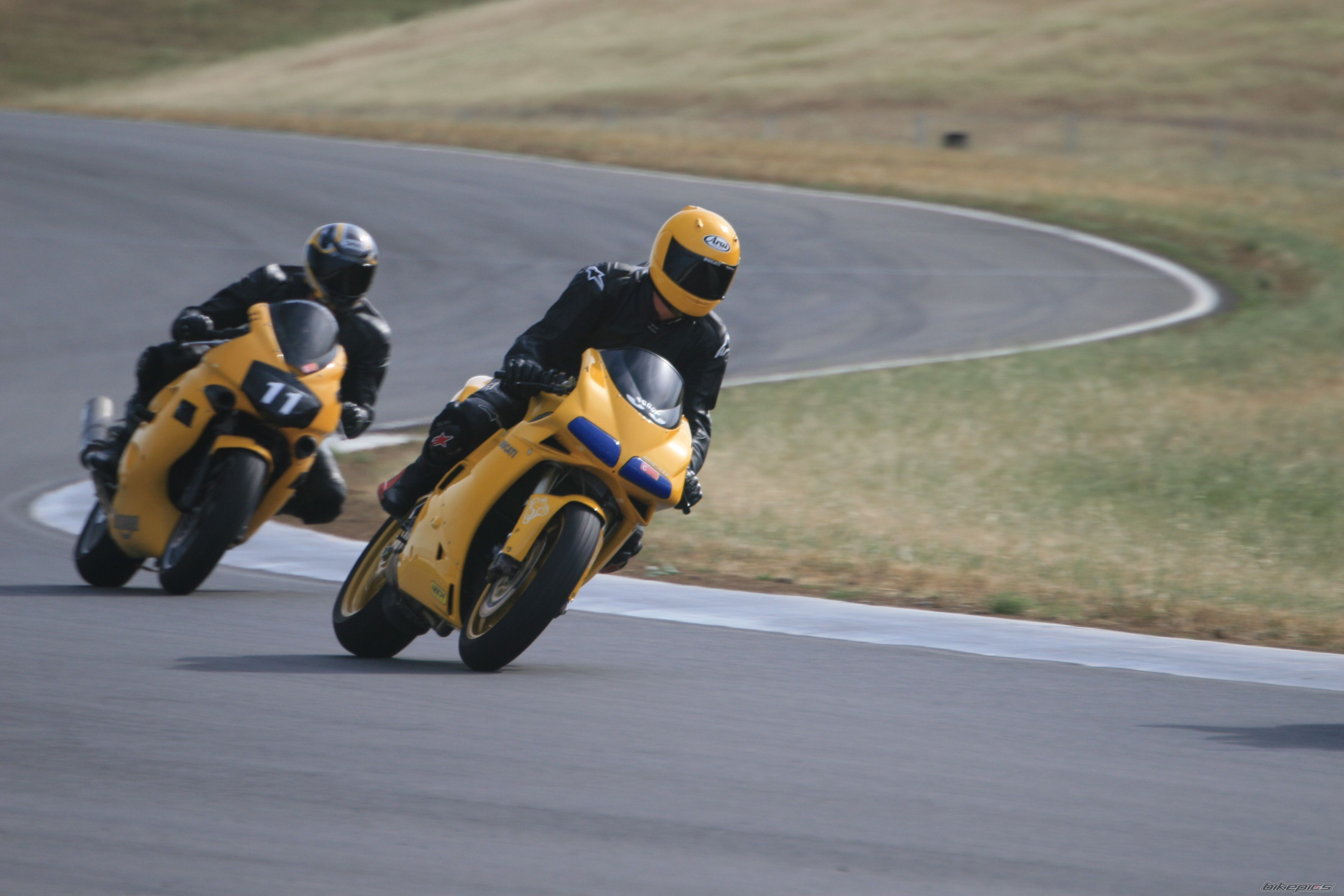 1998 DUCATI 748 | Picture 1663140 motorcycle photo