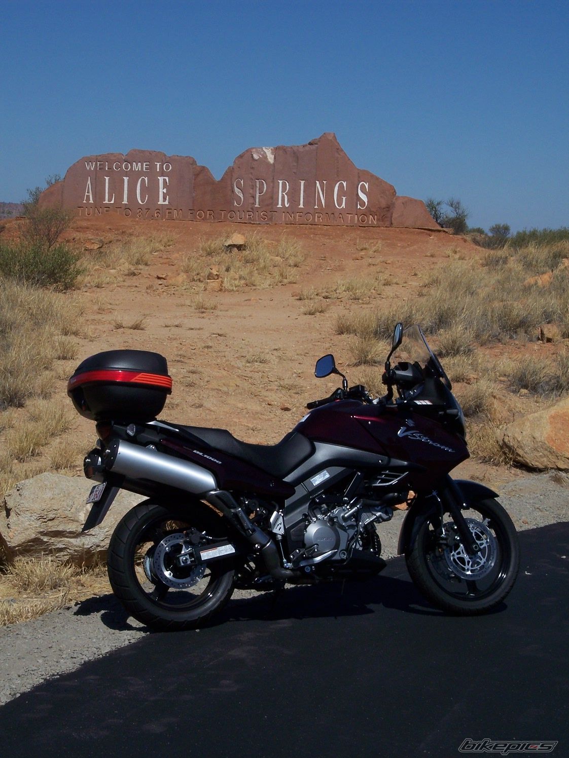 2009 SUZUKI DL 1000 | Picture 1663600 motorcycle photo