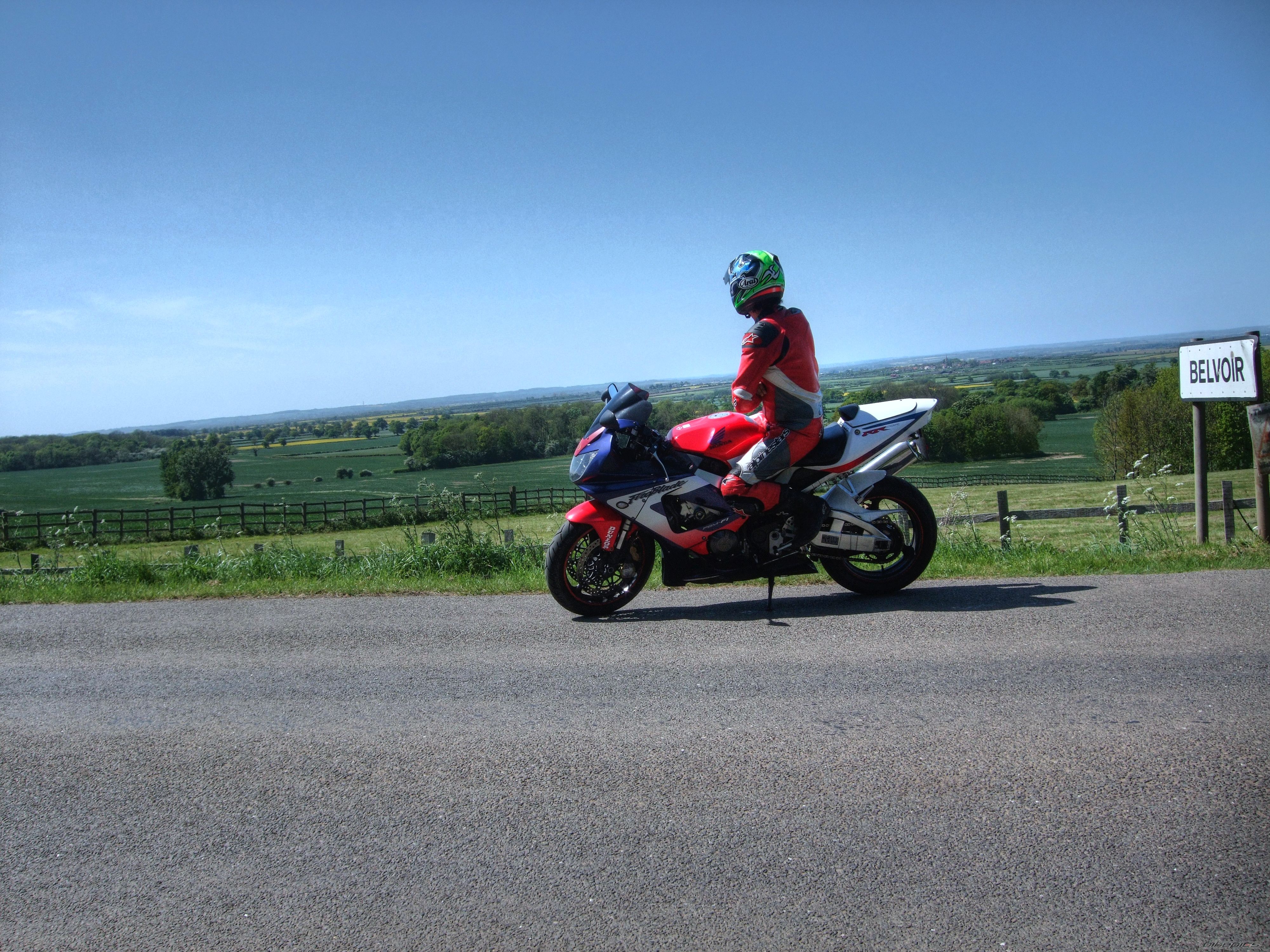 2001 HONDA CBR 900 | Picture 1664080 motorcycle photo