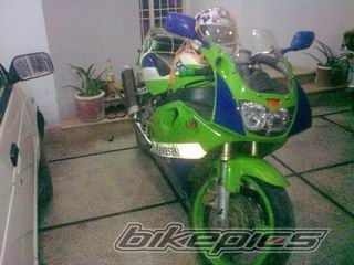 1988 YAMAHA FZR 400 RR | Picture 1664209 motorcycle photo