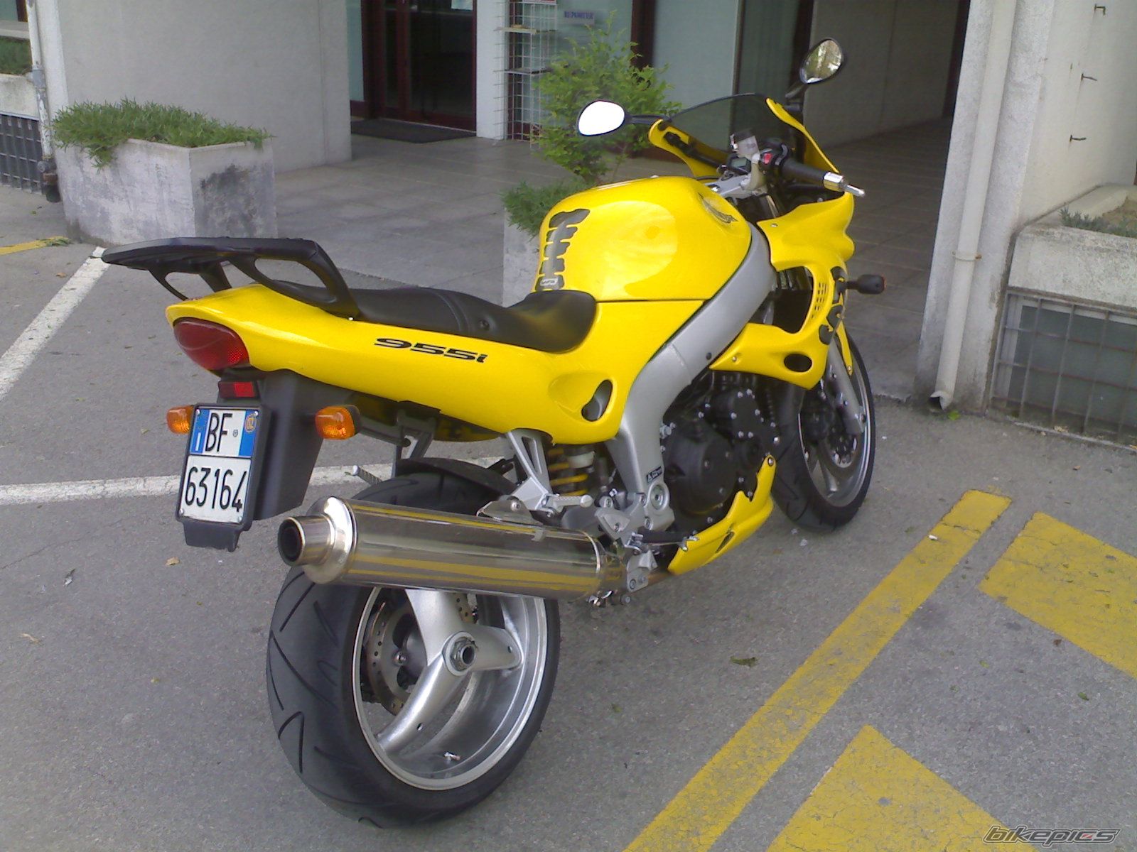 2002 TRIUMPH SPRINT RS | Picture 1664245 motorcycle photo
