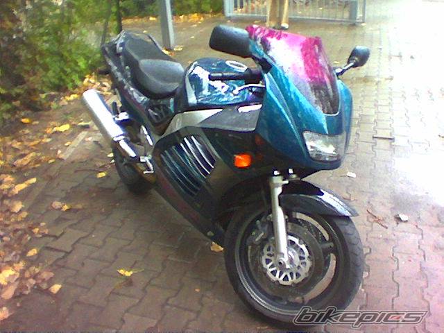 1996 SUZUKI RF 900 | Picture 166476 motorcycle photo