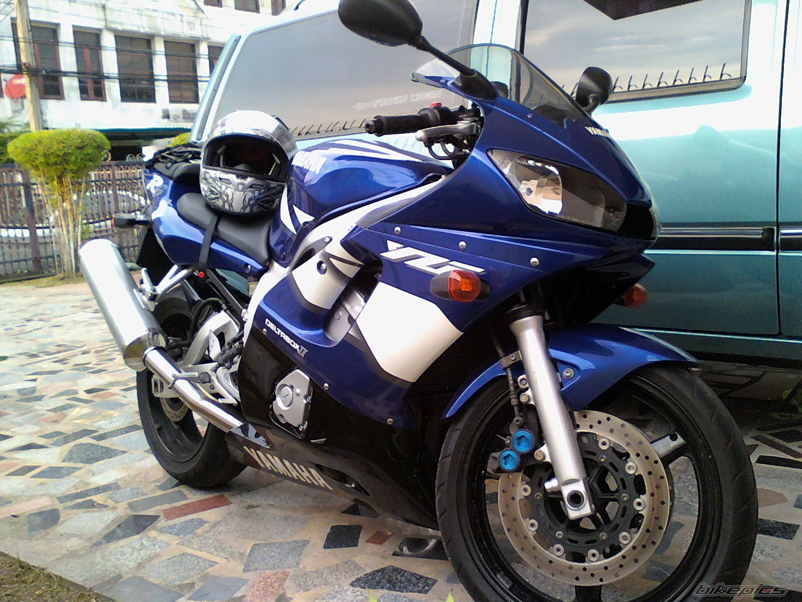 2002 YAMAHA YZF R6 | Picture 1665040 motorcycle photo