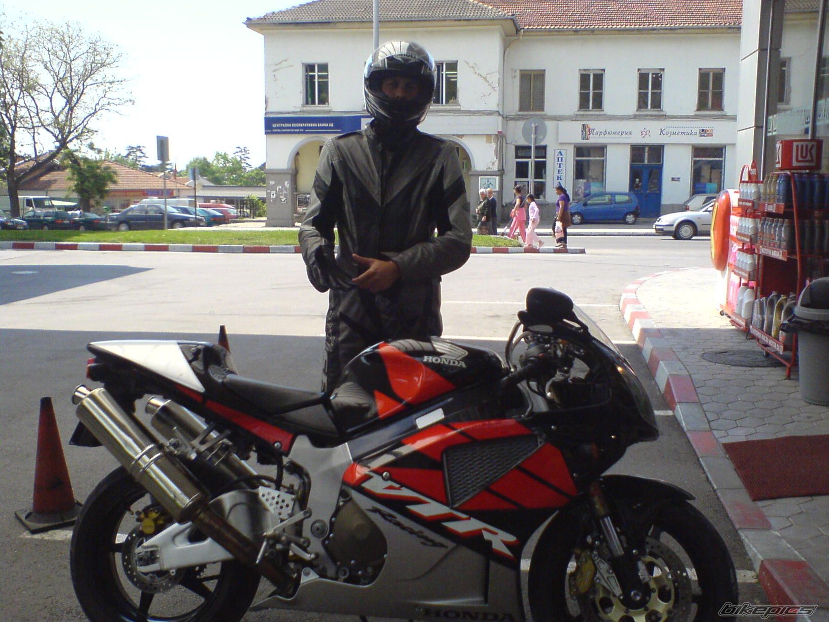 2004 HONDA VTR 1000 SP2 | Picture 1665041 motorcycle photo