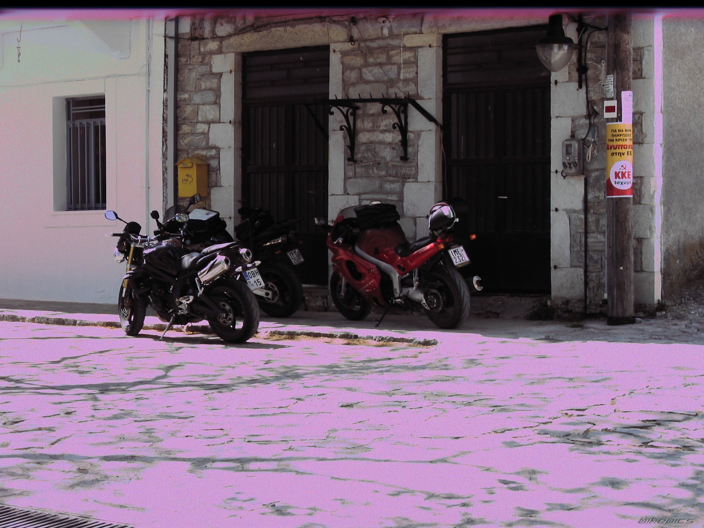 2009 TRIUMPH STREET TRIPLE | Picture 1665811 motorcycle photo
