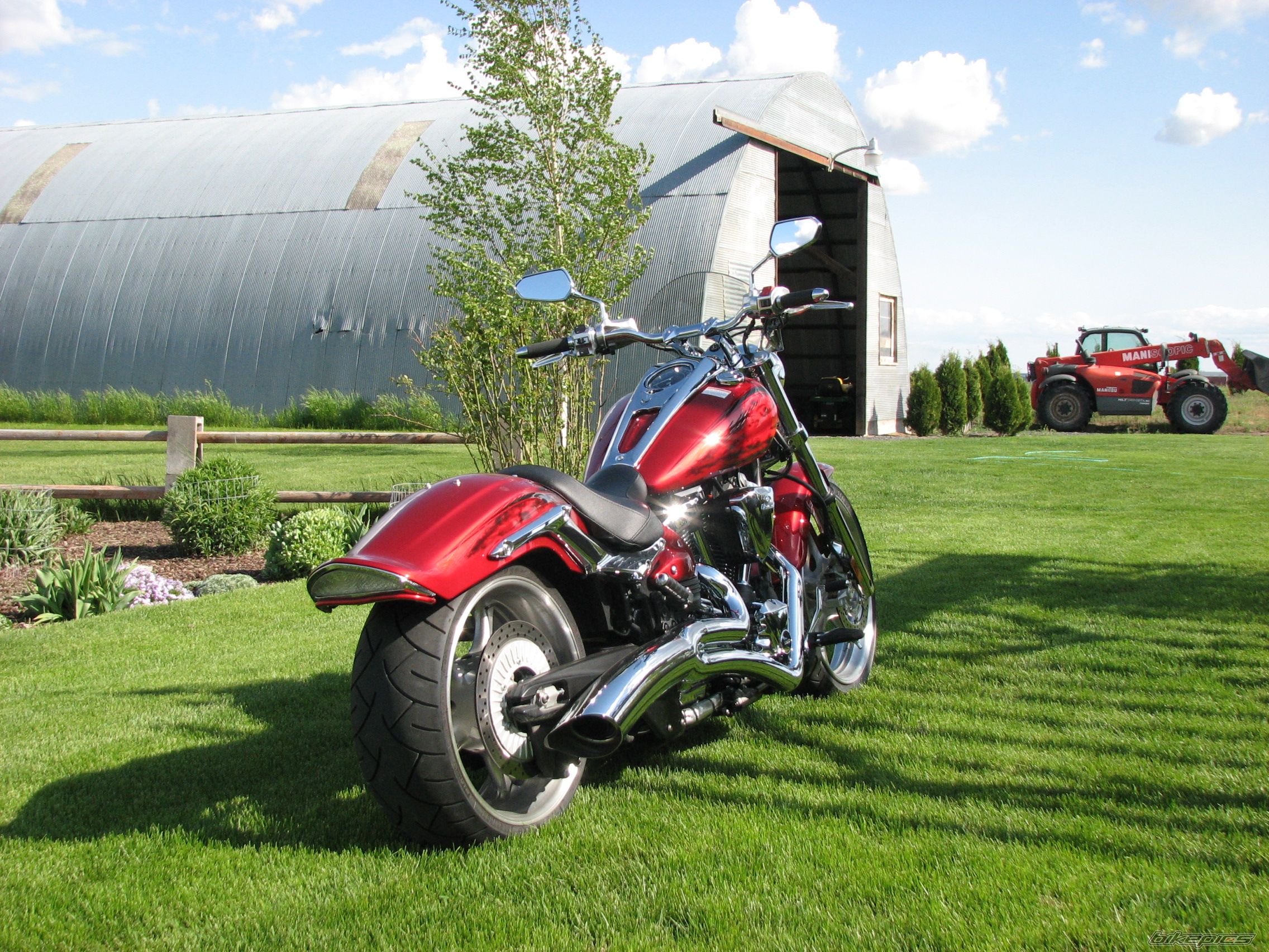 2009 YAMAHA ROAD STAR | Picture 1668223 motorcycle photo