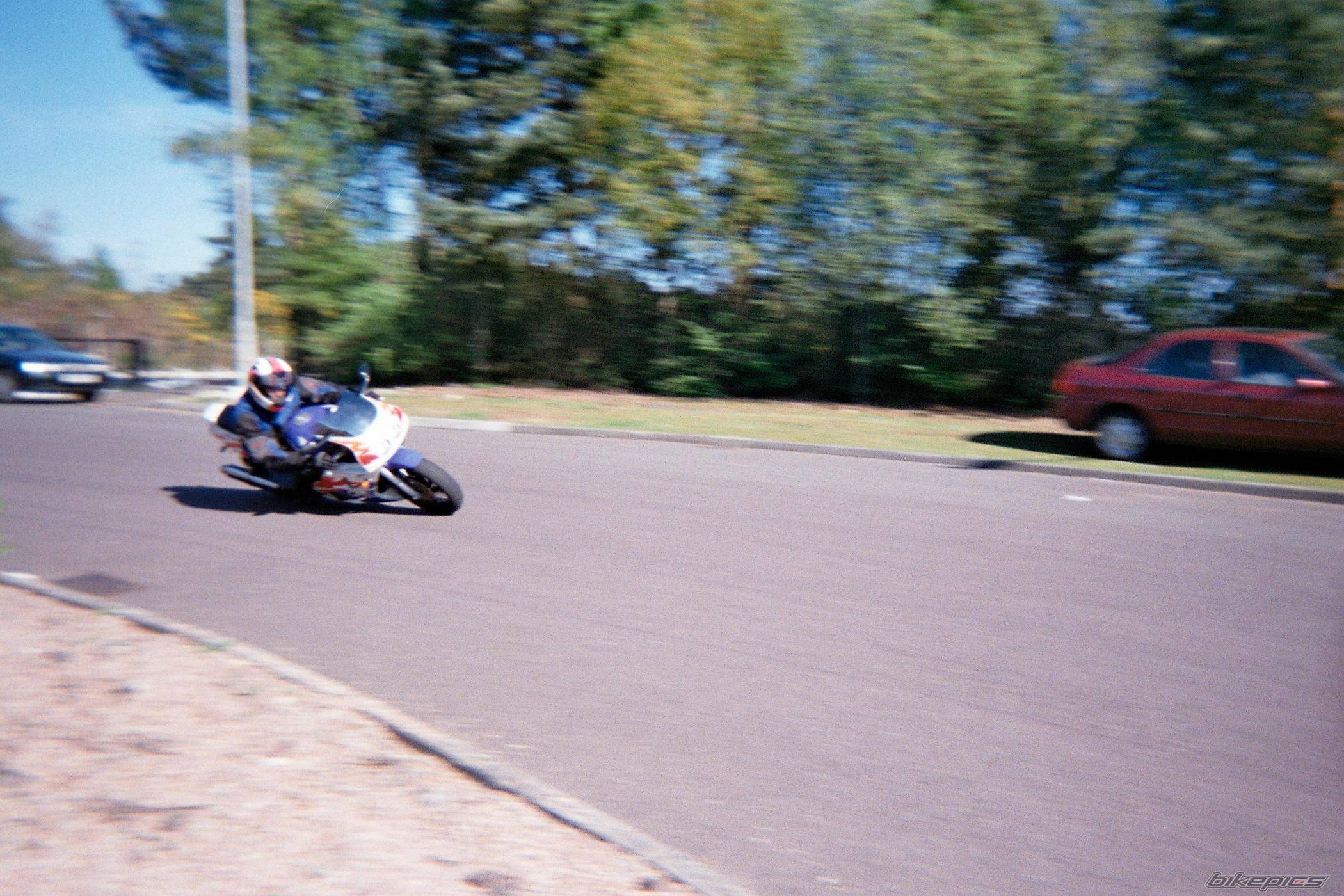 1994 HONDA CBR 400 | Picture 166904 motorcycle photo