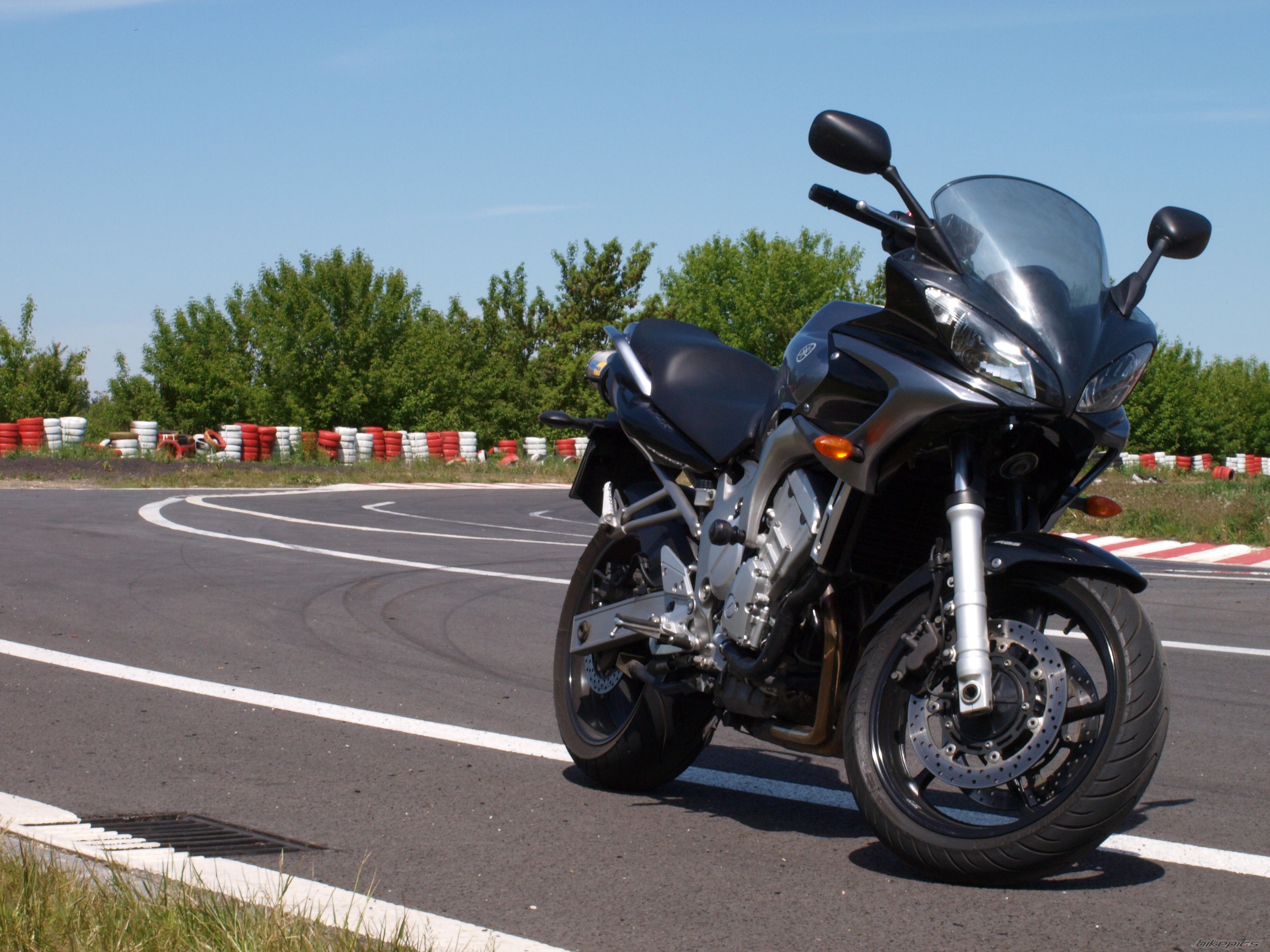 2006 YAMAHA FZ6 FAZER | Picture 1670139 motorcycle photo