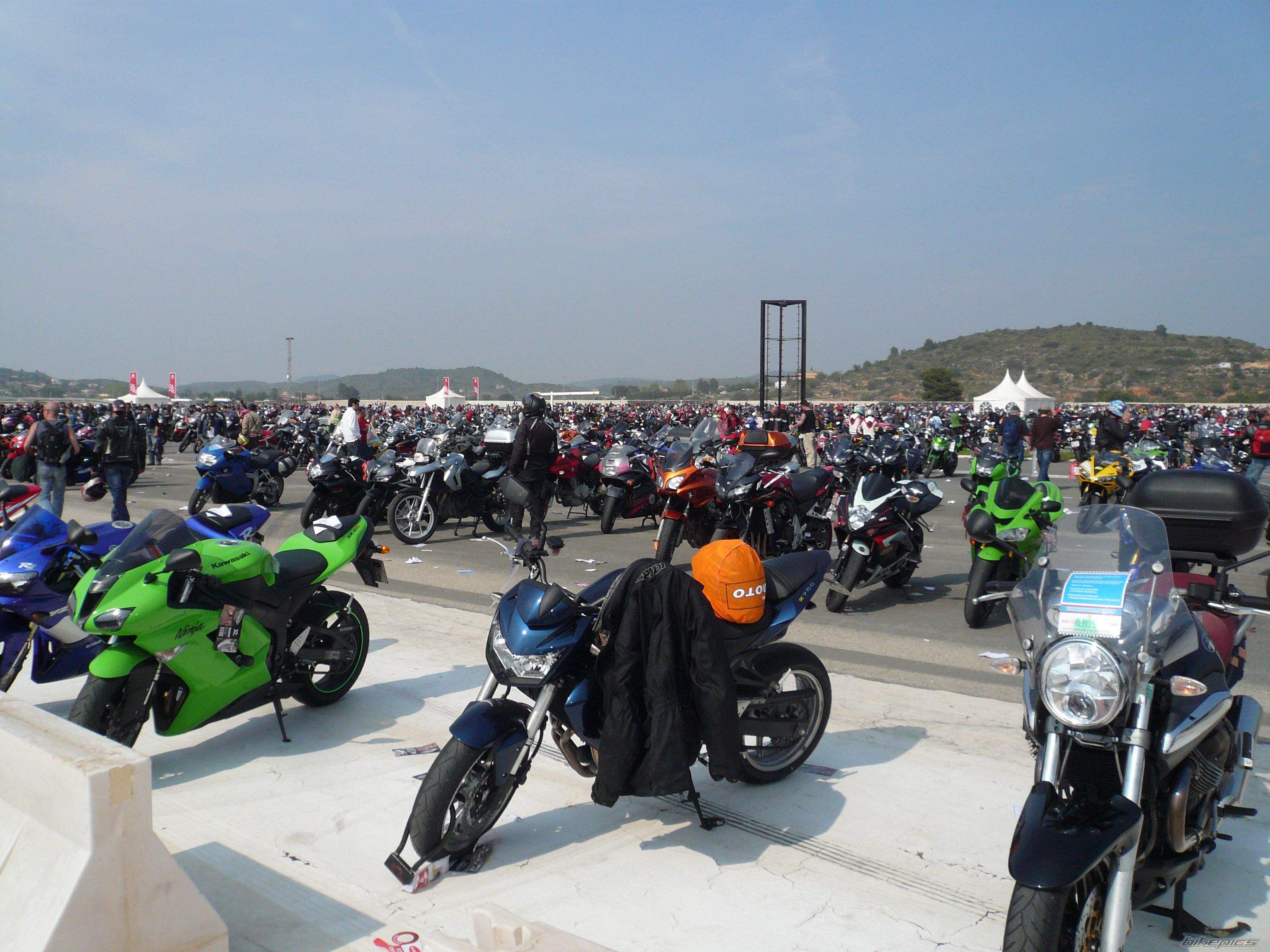 2008 KAWASAKI Z 750 | Picture 1670548 motorcycle photo