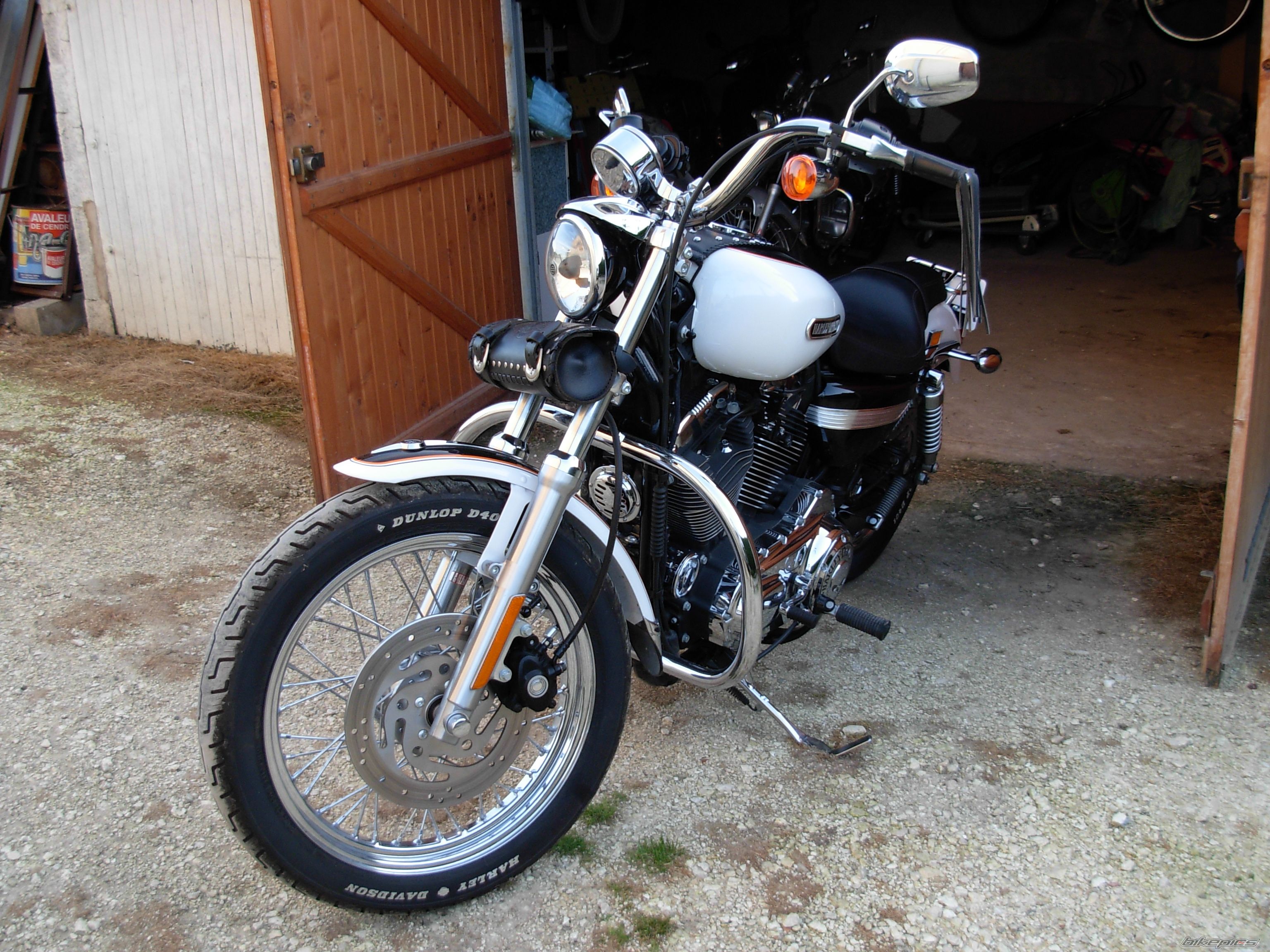 2006 HARLEY DAVIDSON XL 1200 C | Picture 1671449 motorcycle photo