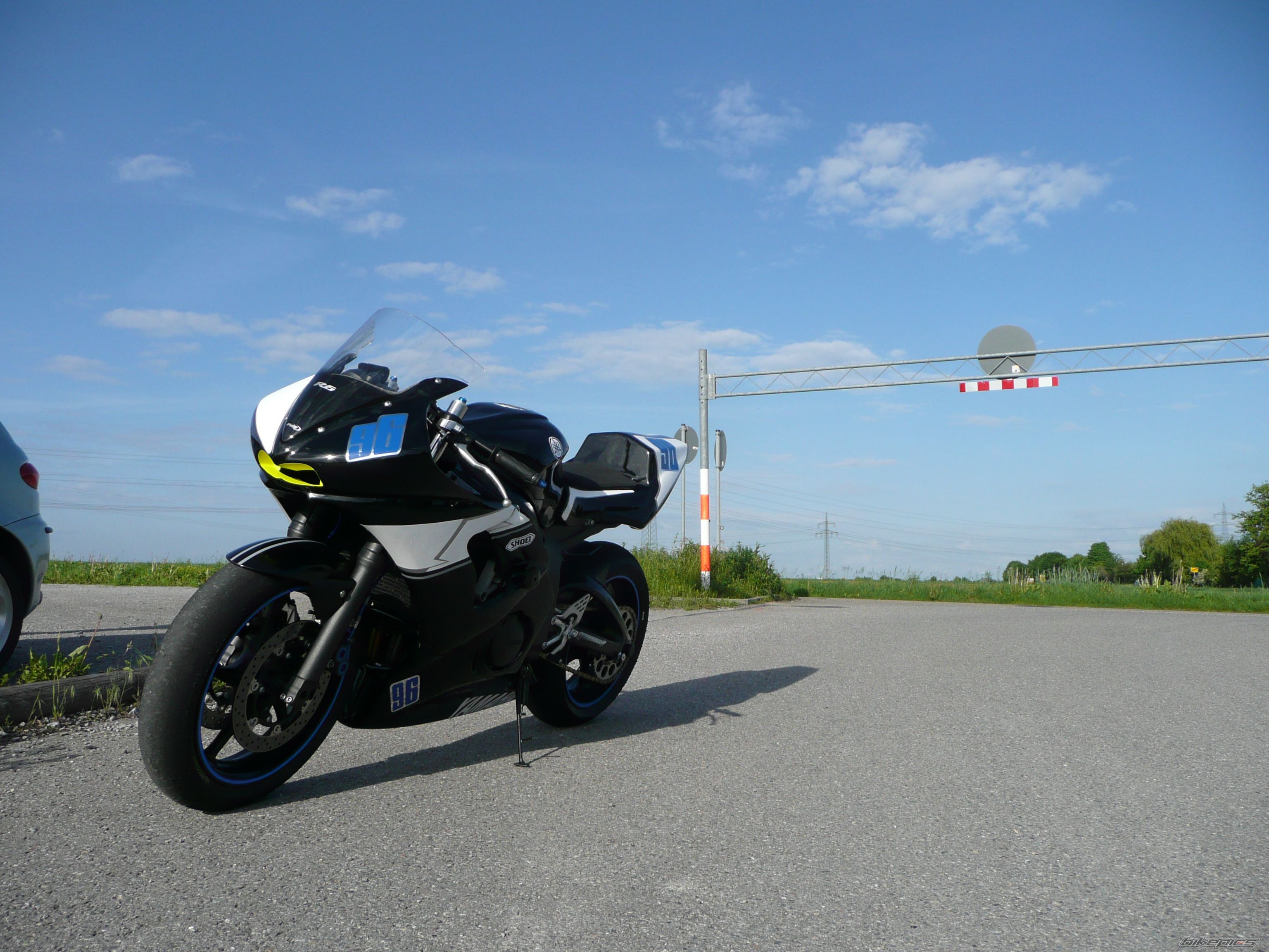 2003 YAMAHA YZF R6 | Picture 1671544 motorcycle photo