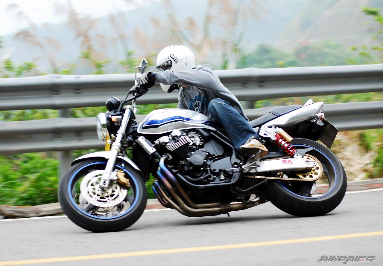 2008 HONDA CB 400 | Picture 1673213 motorcycle photo