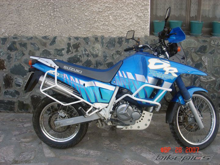 2001 SUZUKI DR  750 | Picture 1674120 motorcycle photo