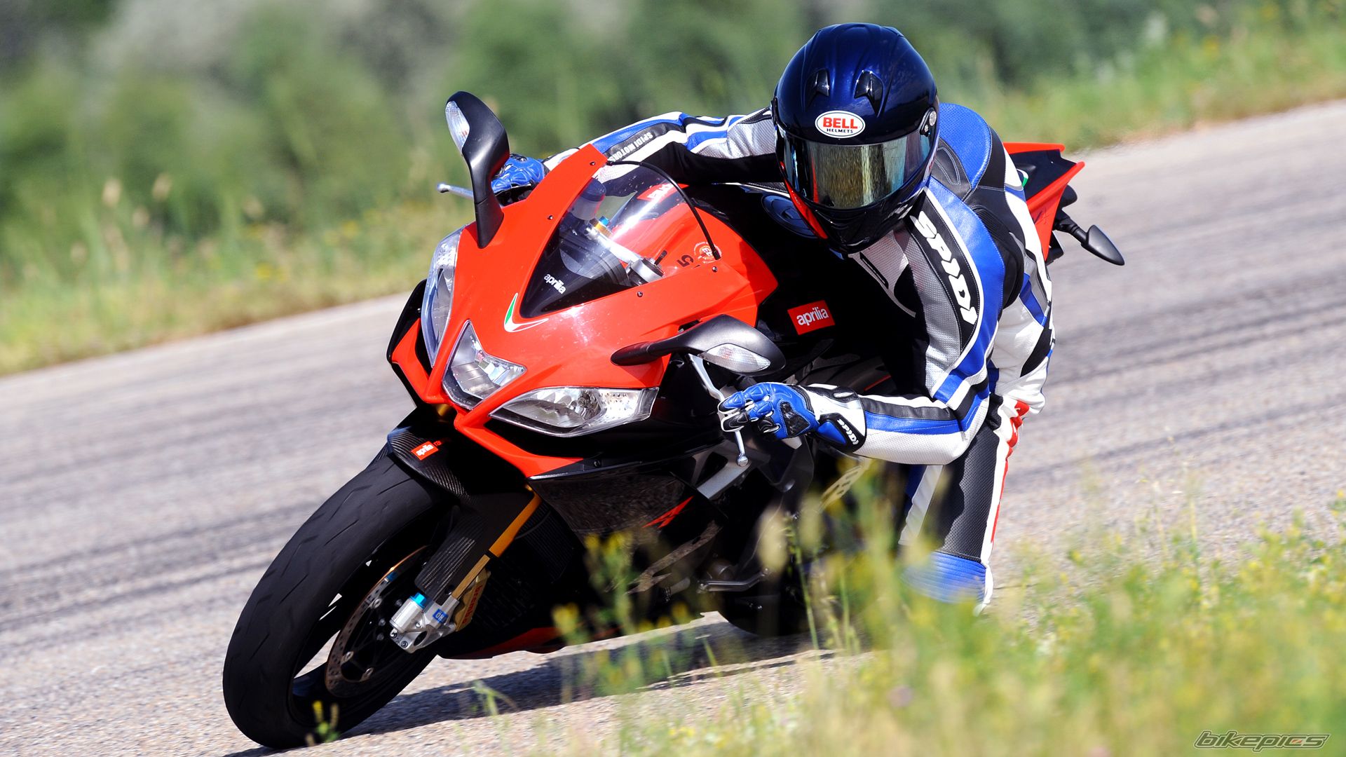 2009 APRILIA RSV4 FACTORY | Picture 1675903 motorcycle photo