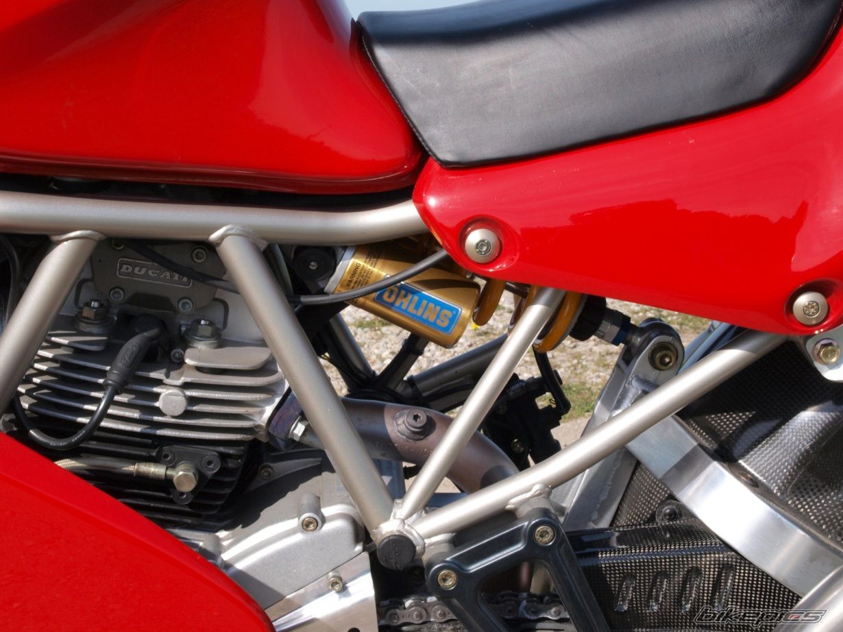1995 DUCATI 900 SUPERLIGHT | Picture 1676590 motorcycle photo