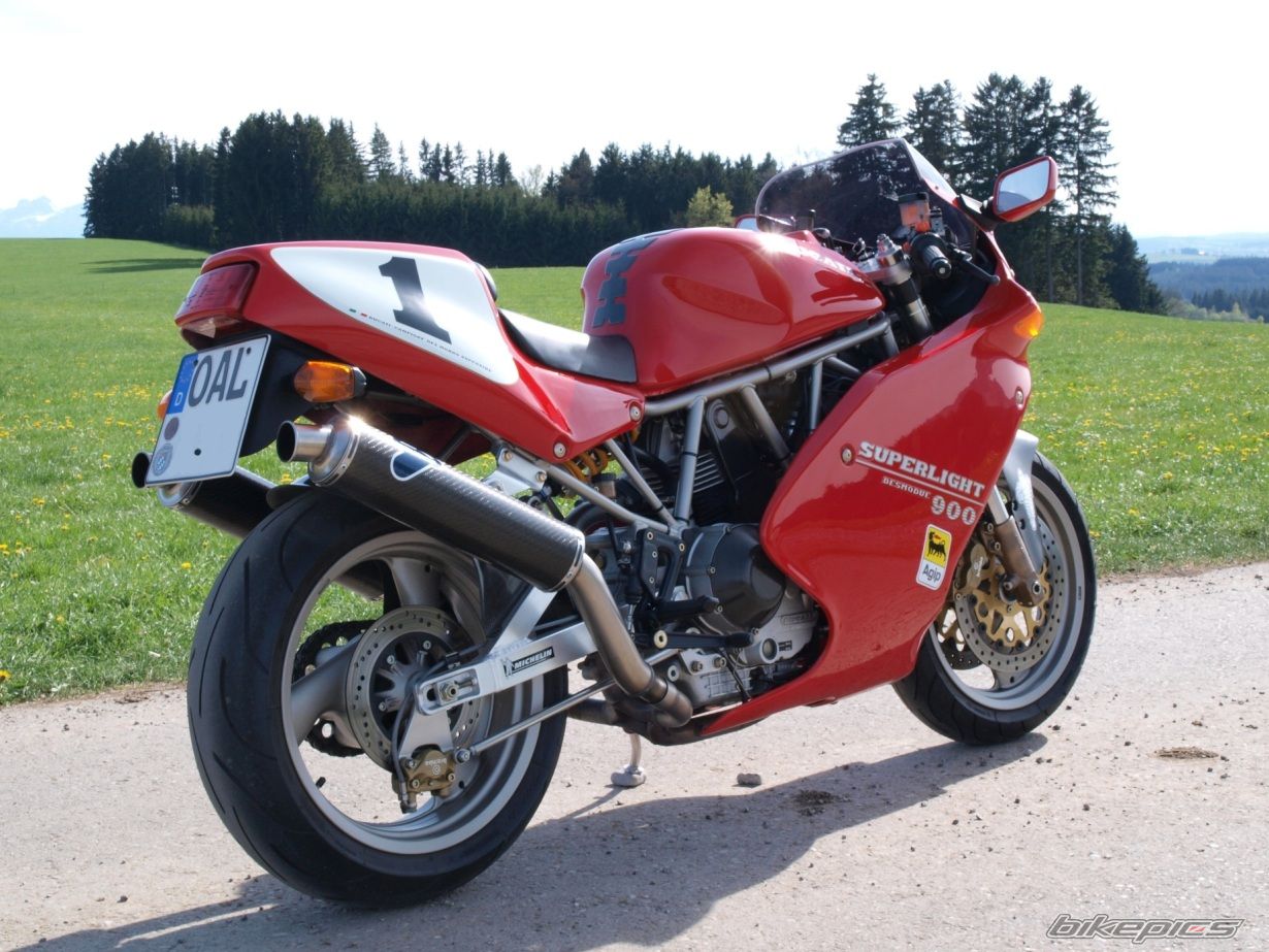 1995 DUCATI 900 SUPERLIGHT | Picture 1676595 motorcycle photo