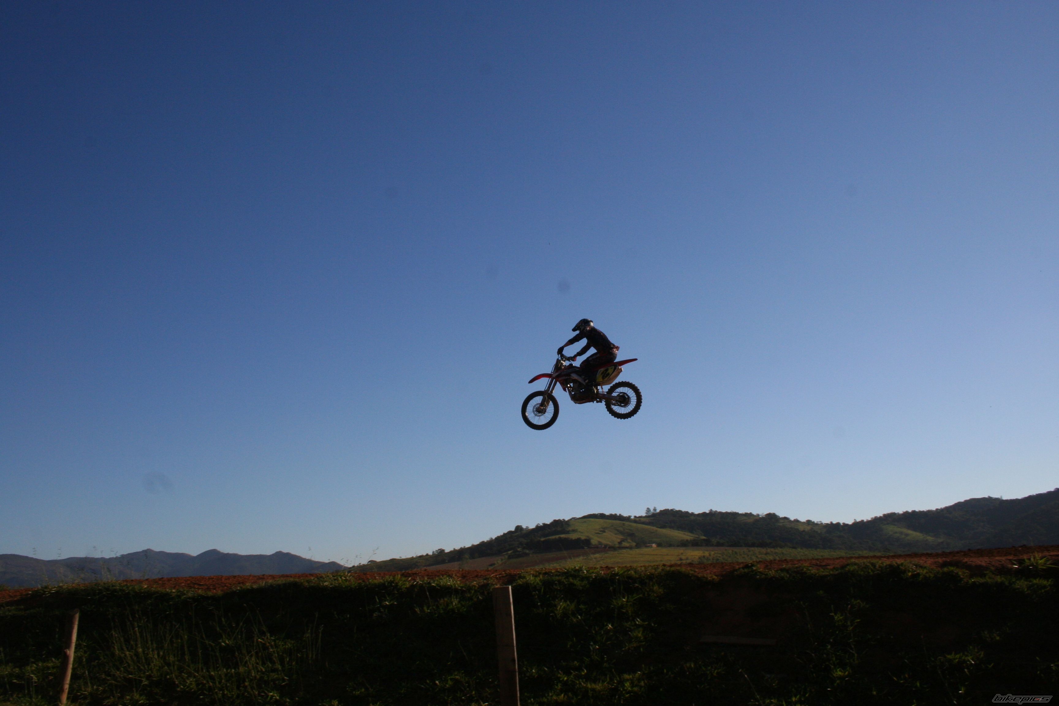 2006 HONDA CRF 250 | Picture 1677485 motorcycle photo