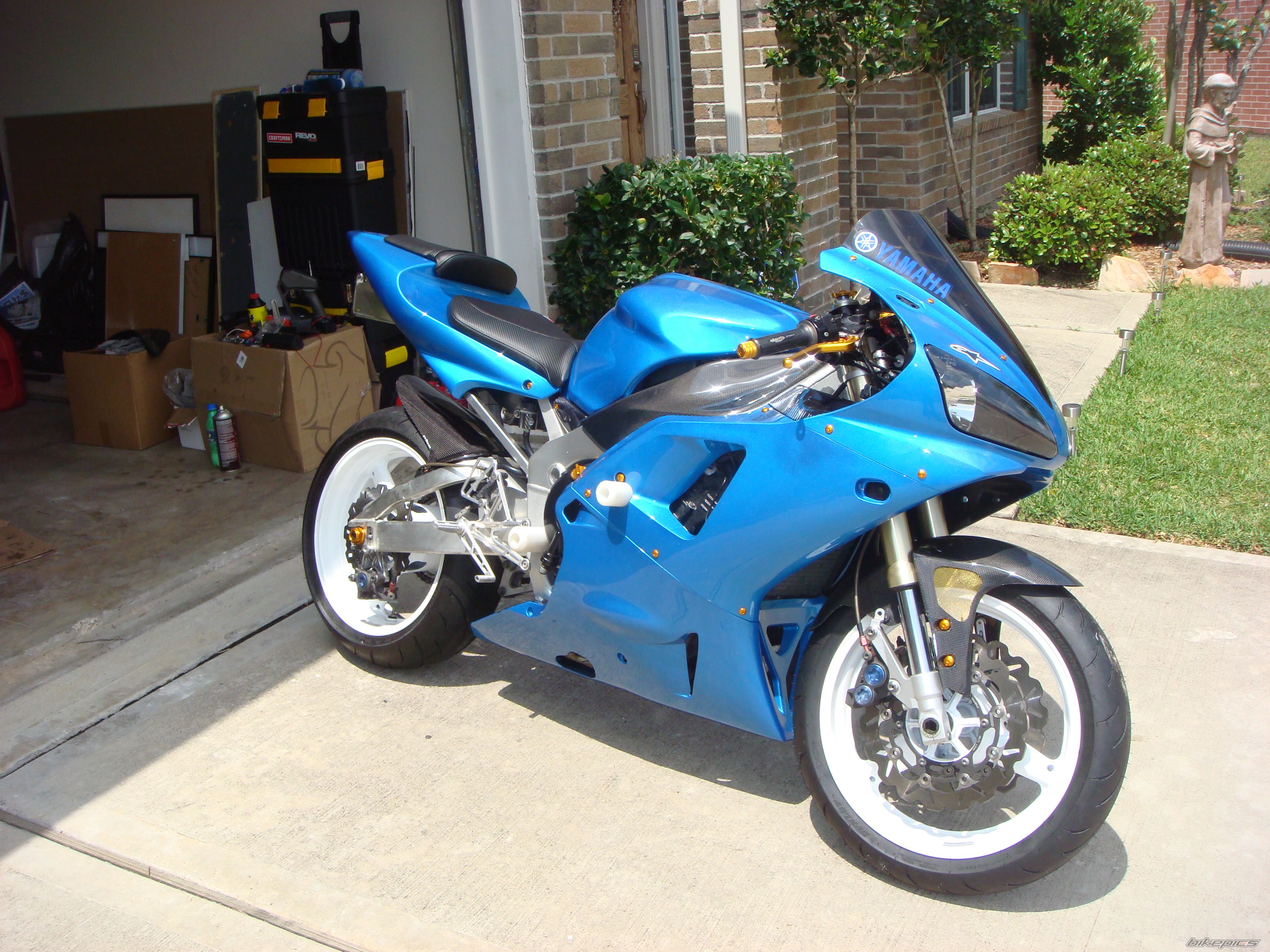 2001 YAMAHA YZF R1 | Picture 1678081 motorcycle photo