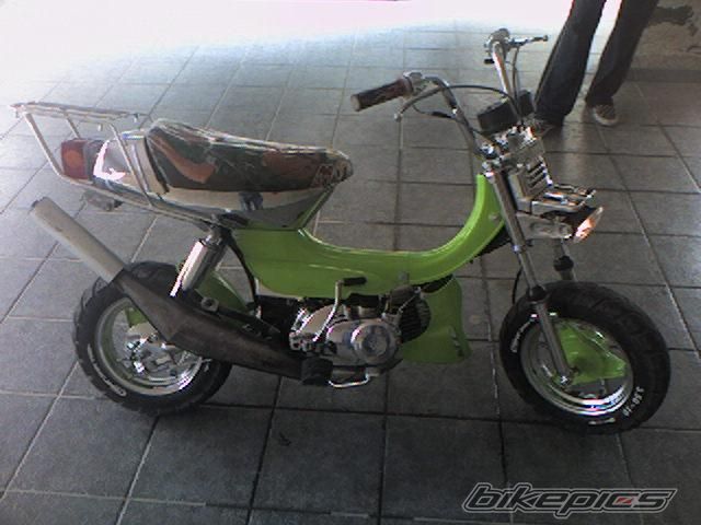 2010 SUZUKI RV 50 | Picture 1679282 motorcycle photo